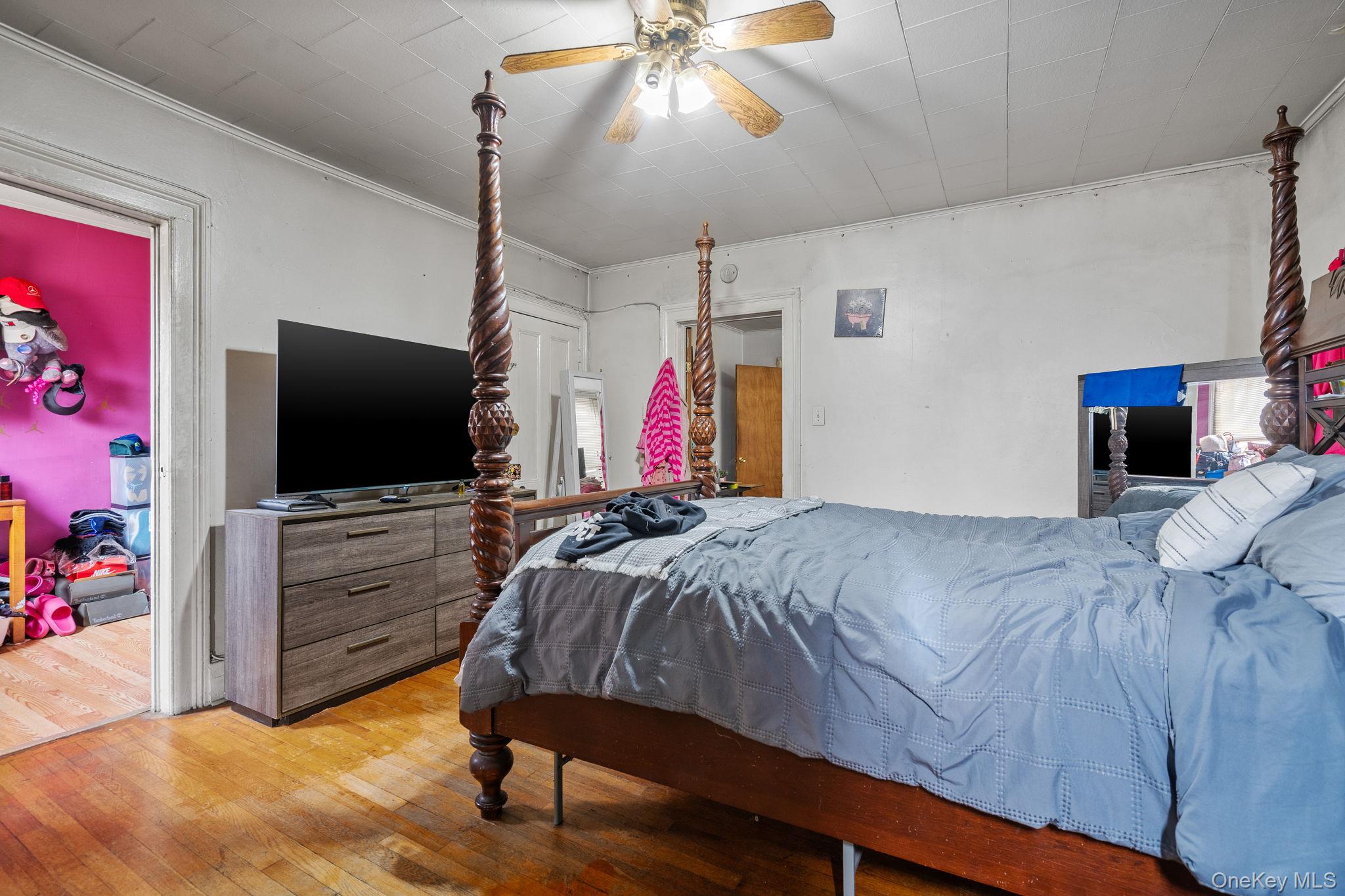 210 Renwick Street, Newburgh, NY 12550