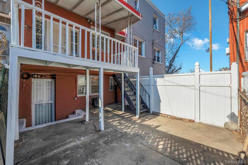 5042 Kings Highway, Brooklyn, NY 11234