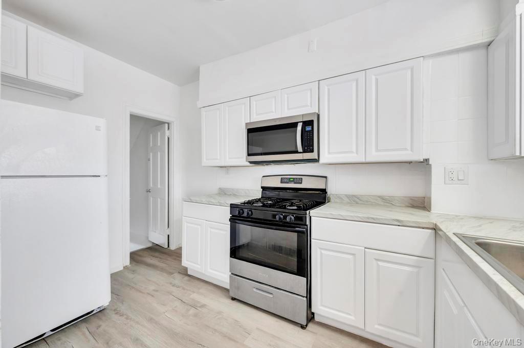 5042 Kings Highway, Brooklyn, NY 11234