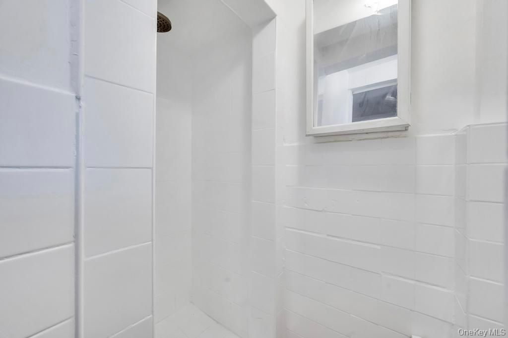 5042 Kings Highway, Brooklyn, NY 11234