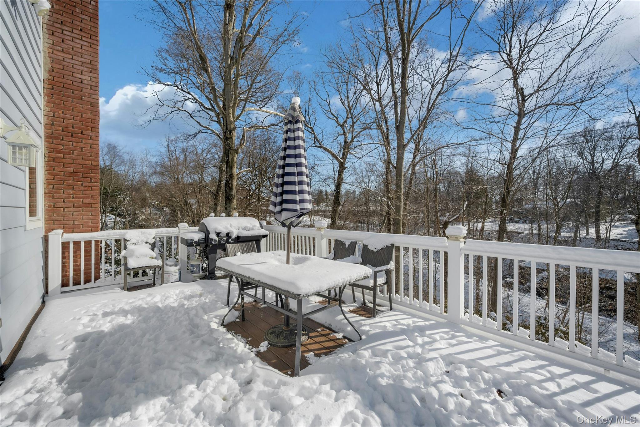 30 Highclere Lane, Valhalla, NY 10595