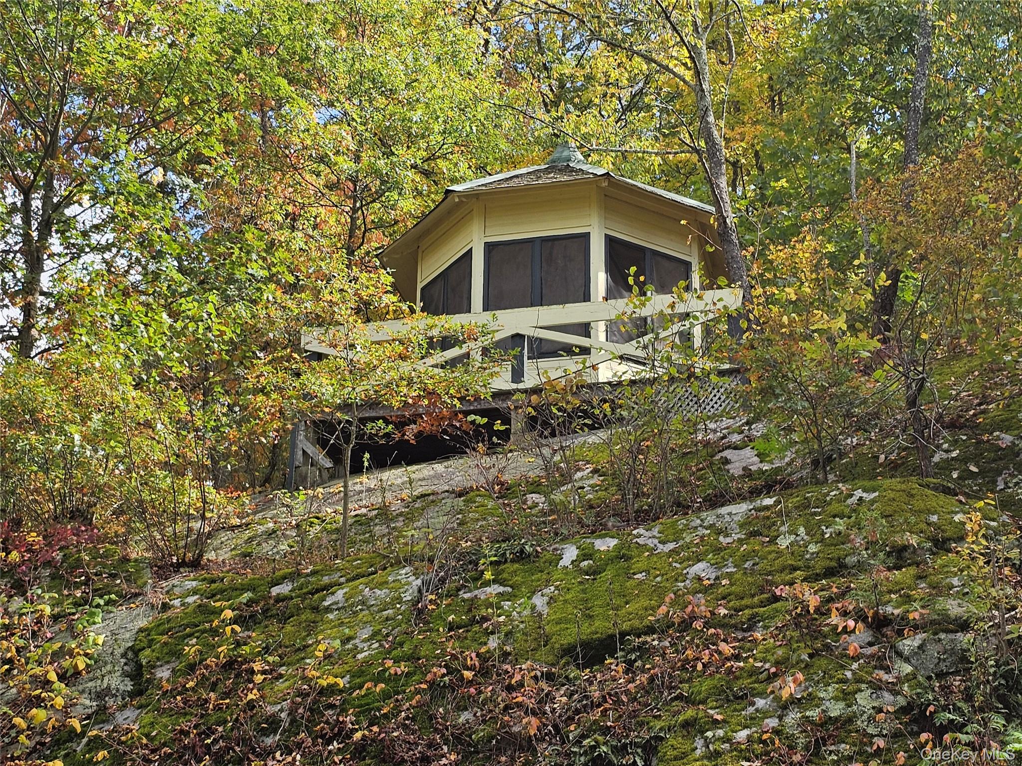 38 Bellvale Lakes Road, Warwick, NY 10990