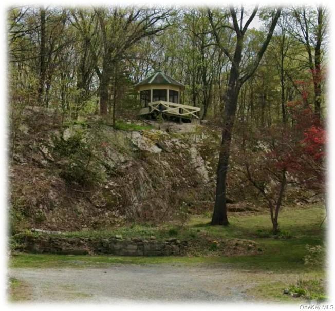 38 Bellvale Lakes Road, Warwick, NY 10990