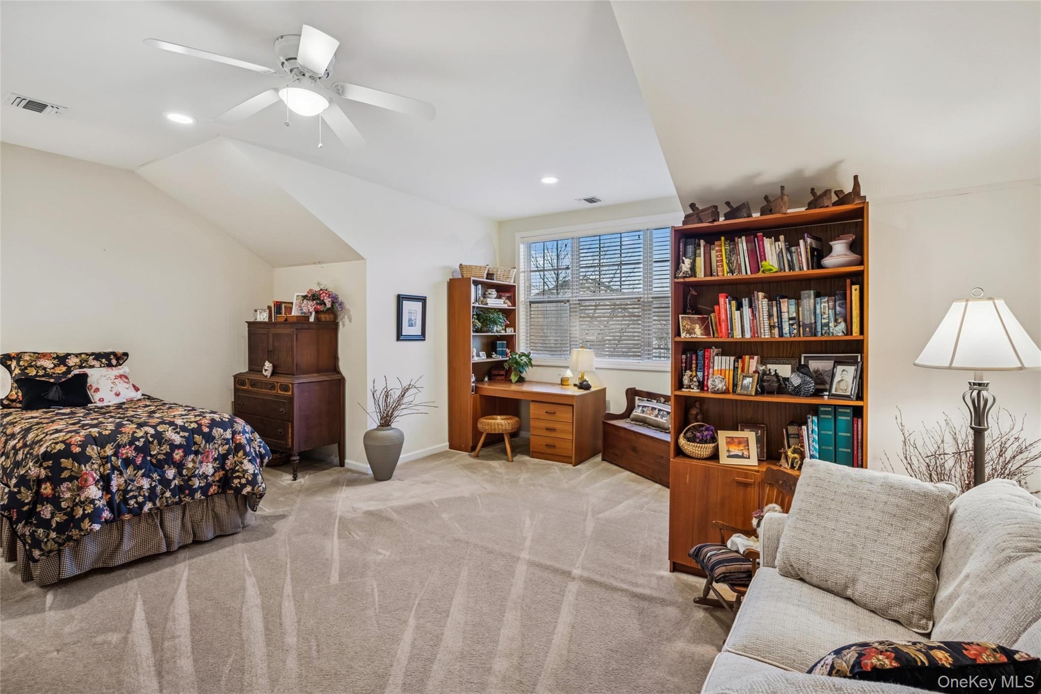 6 Ovation Place, Eastport, NY 11941