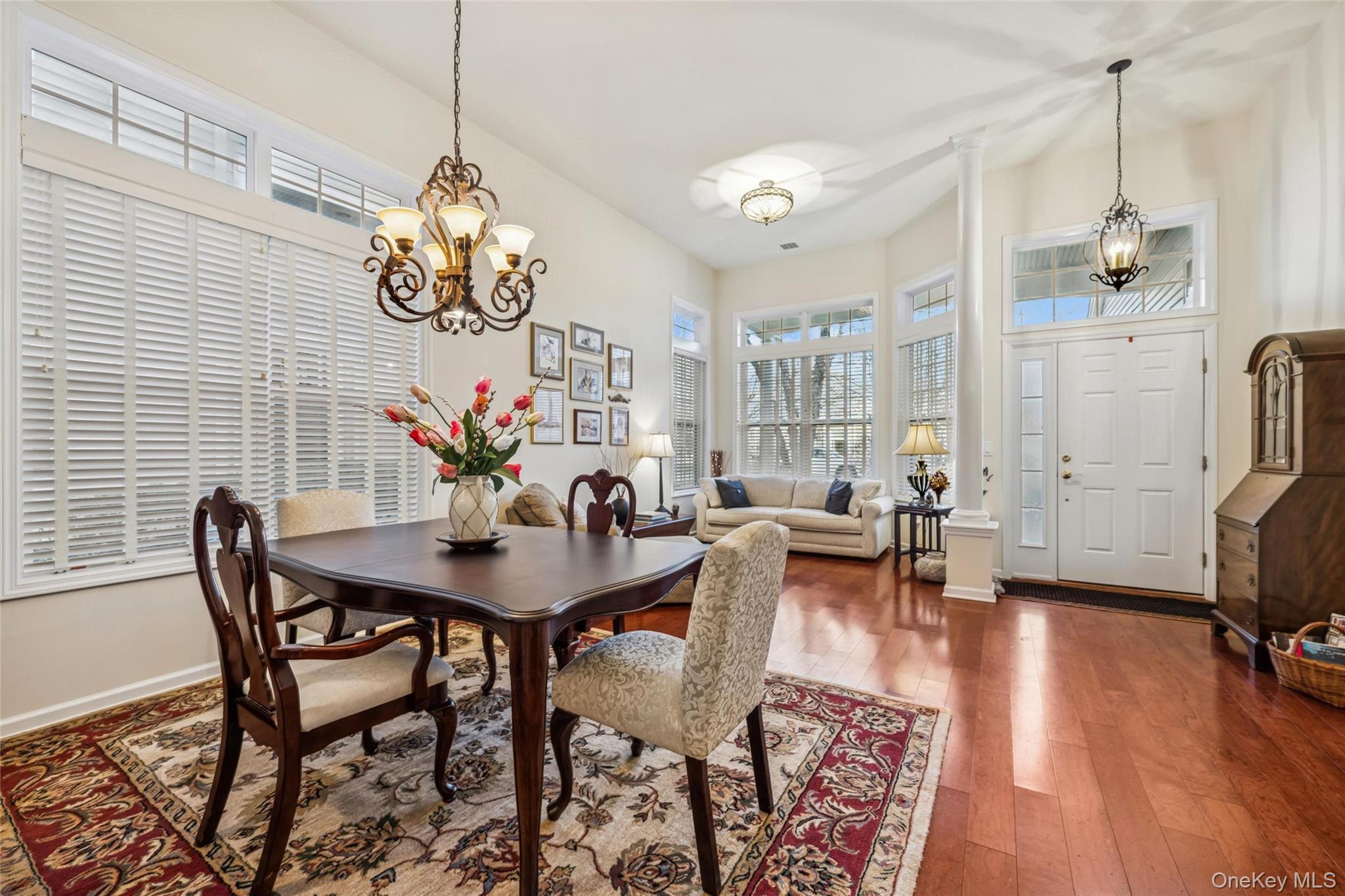 6 Ovation Place, Eastport, NY 11941