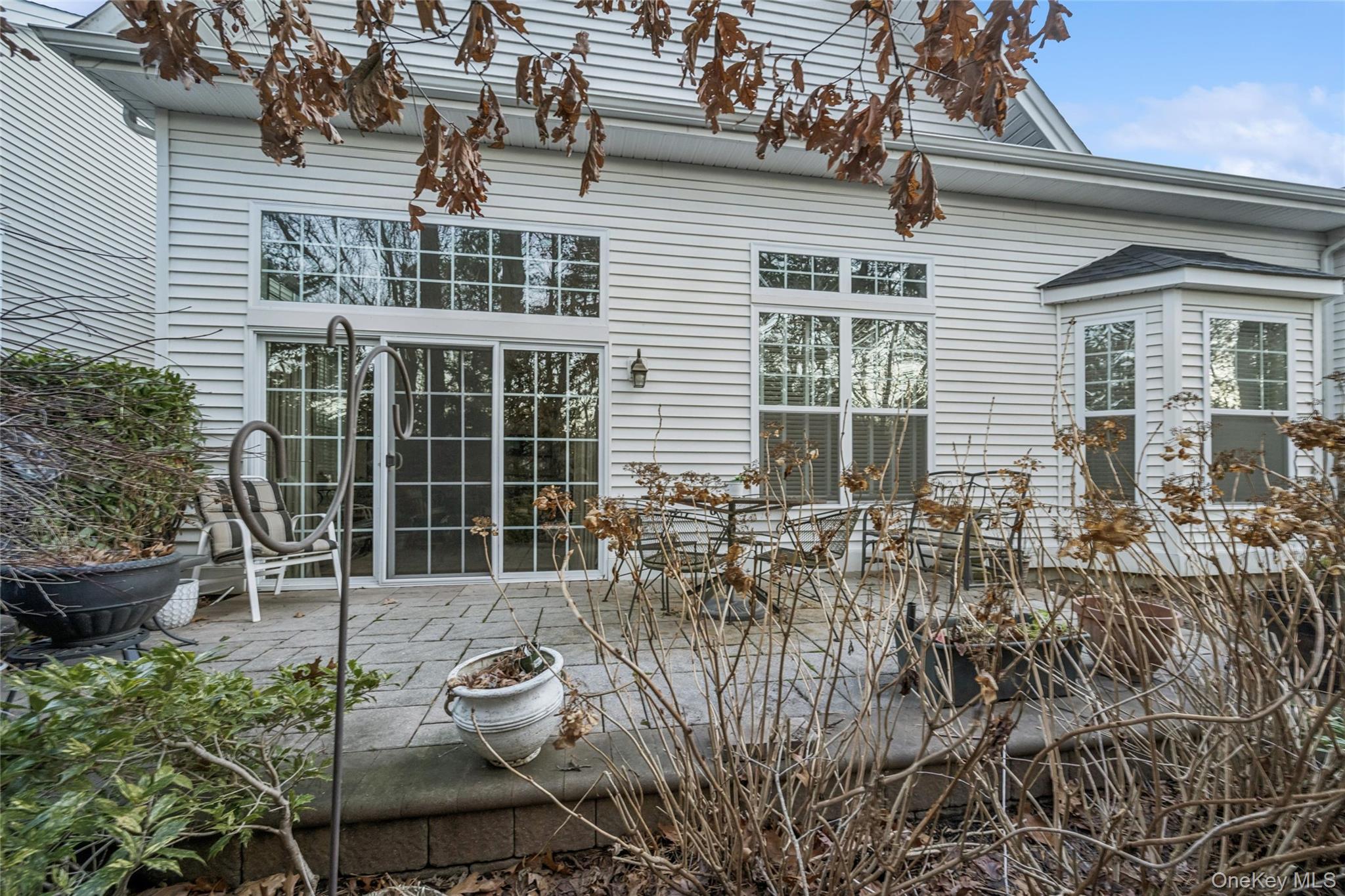 6 Ovation Place, Eastport, NY 11941