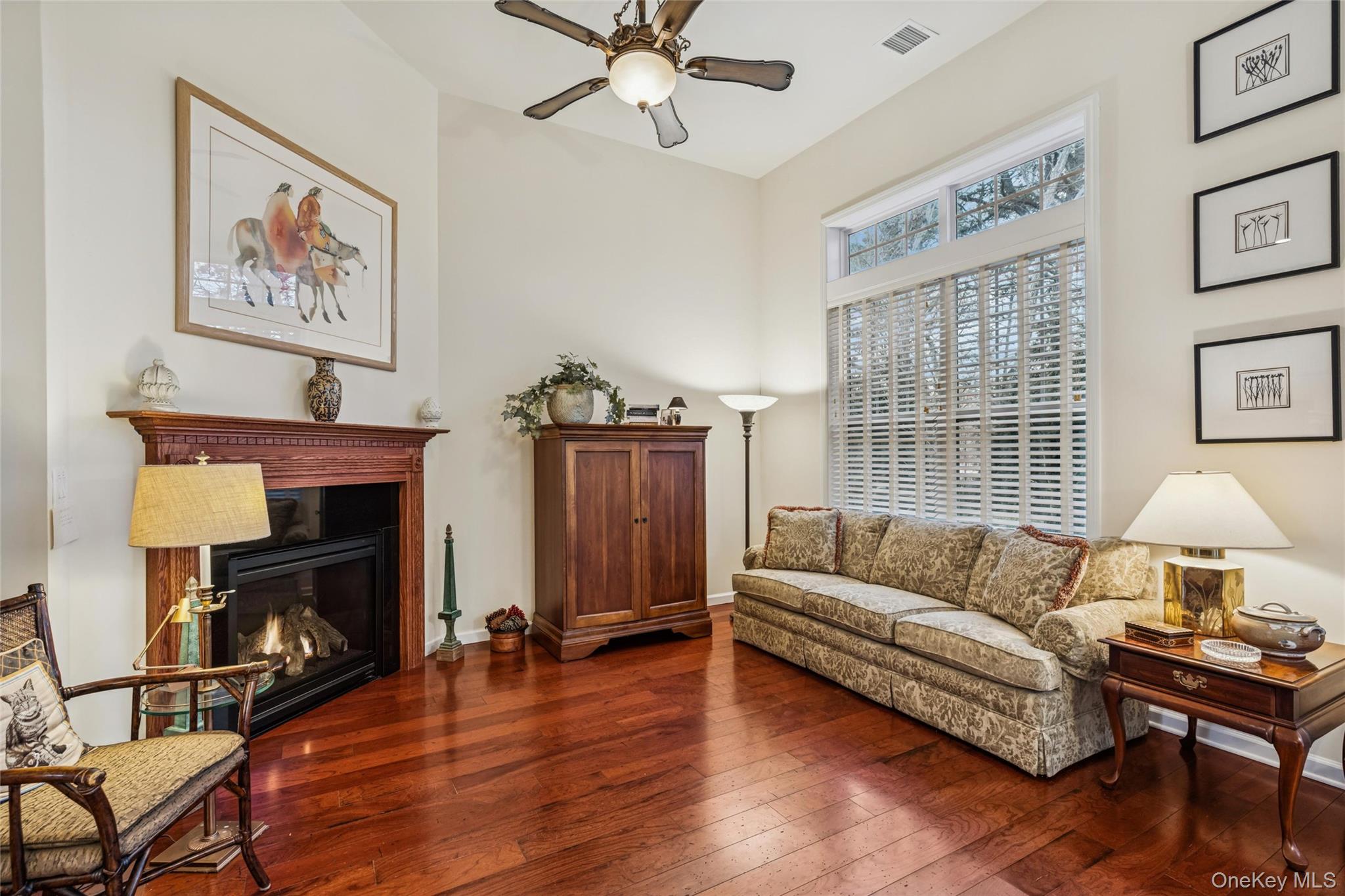 6 Ovation Place, Eastport, NY 11941