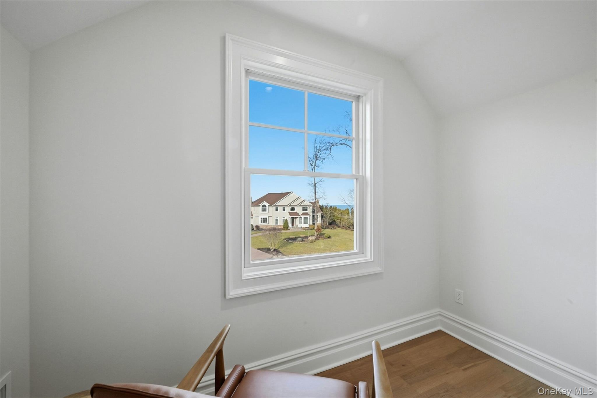 75 Crescent Court, Wading River, NY 11792