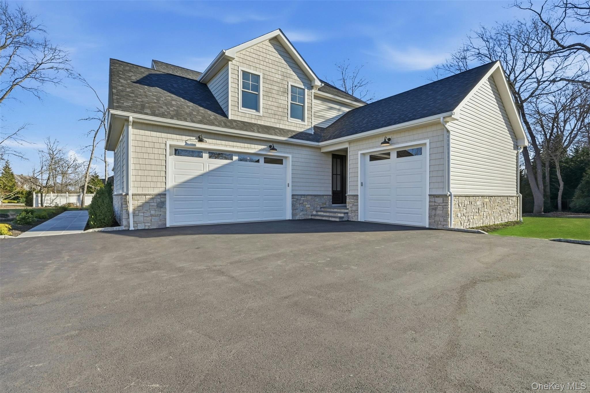 75 Crescent Court, Wading River, NY 11792