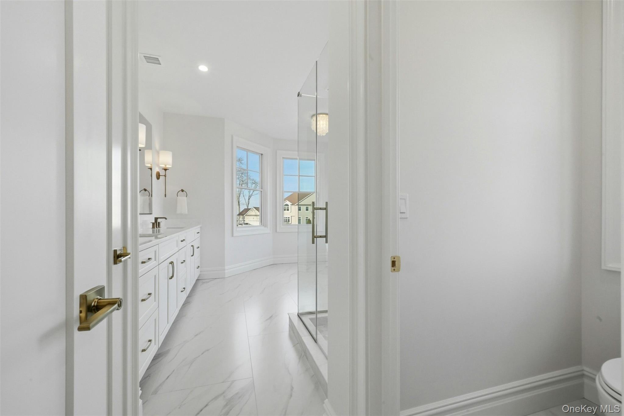 75 Crescent Court, Wading River, NY 11792