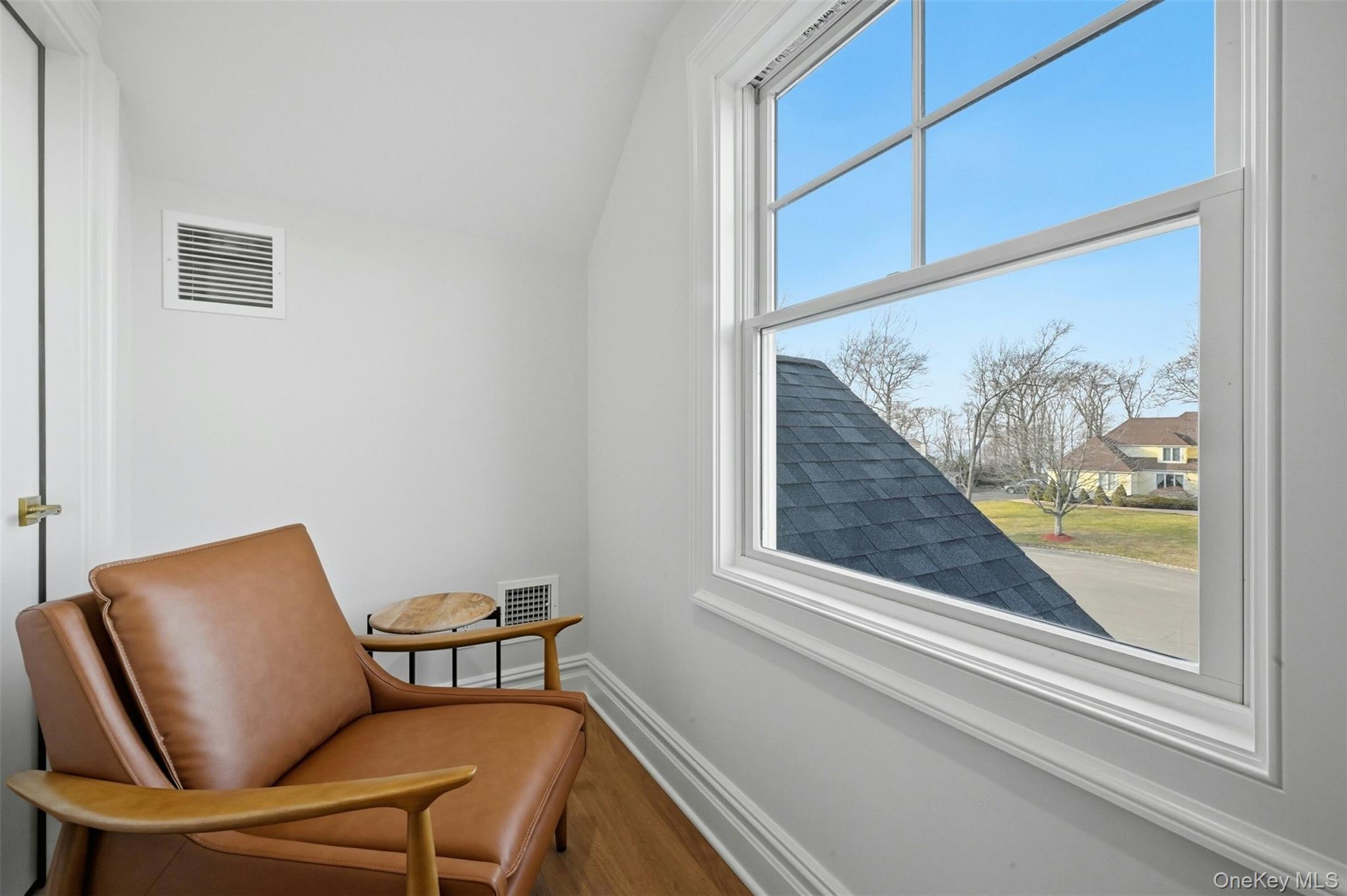 75 Crescent Court, Wading River, NY 11792