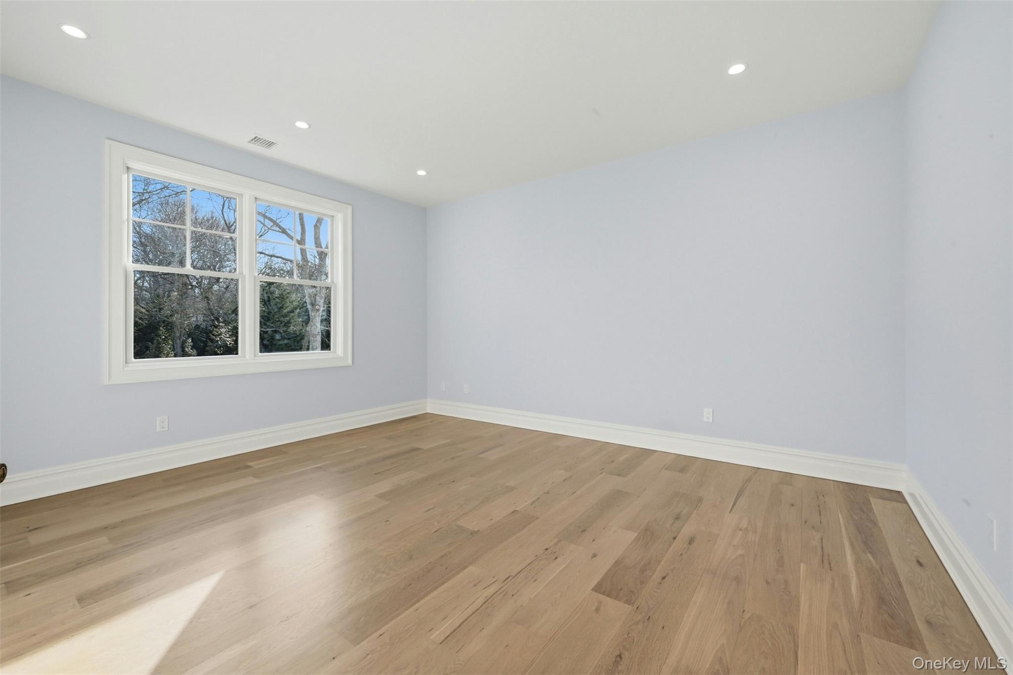 75 Crescent Court, Wading River, NY 11792