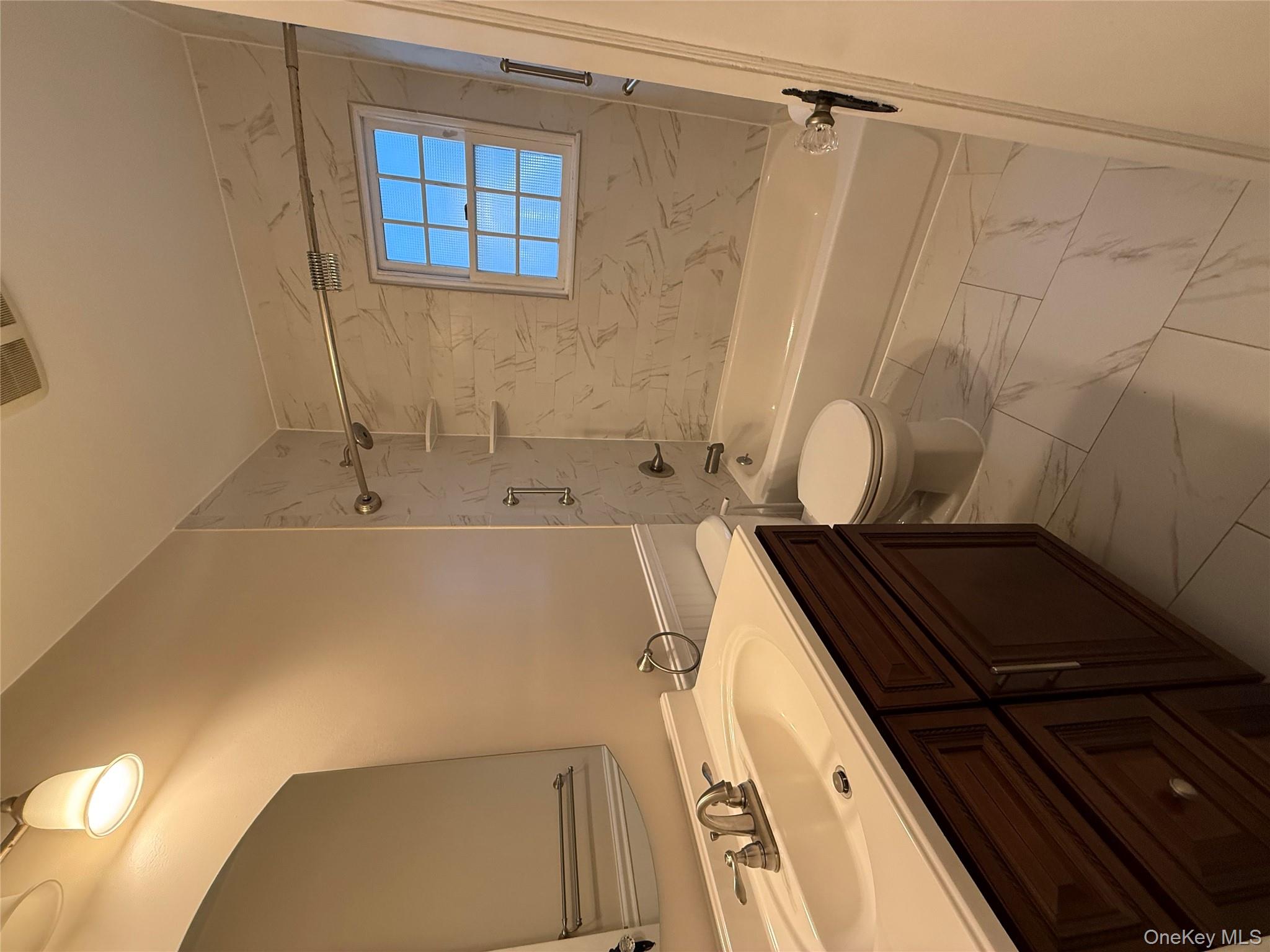 956 Cherry Lane, Floral Park, NY 11001