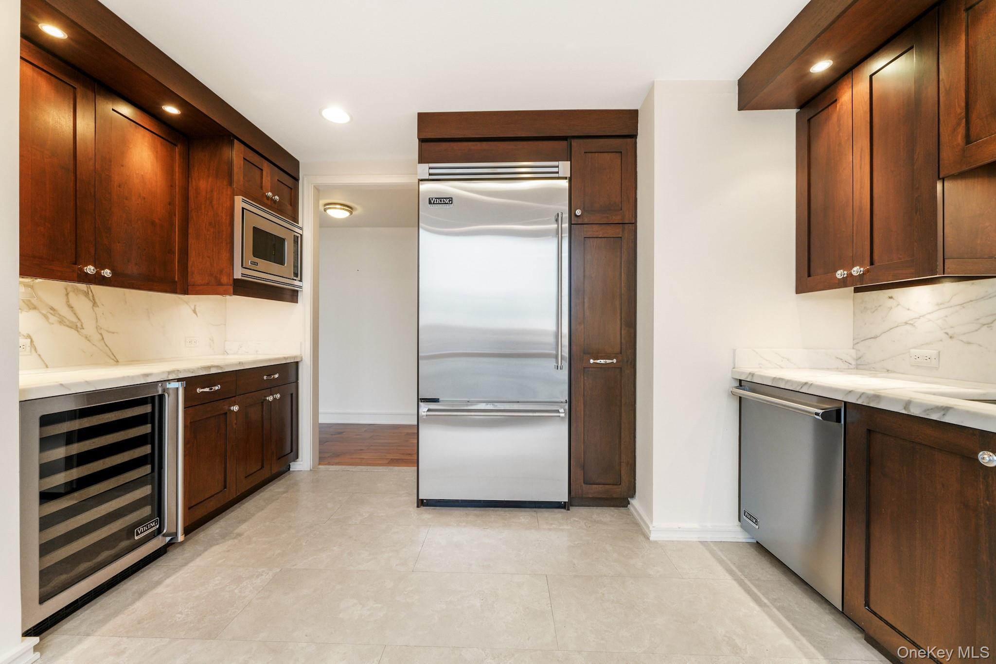 1 Renaissance Square # 15E, White Plains, NY 10601