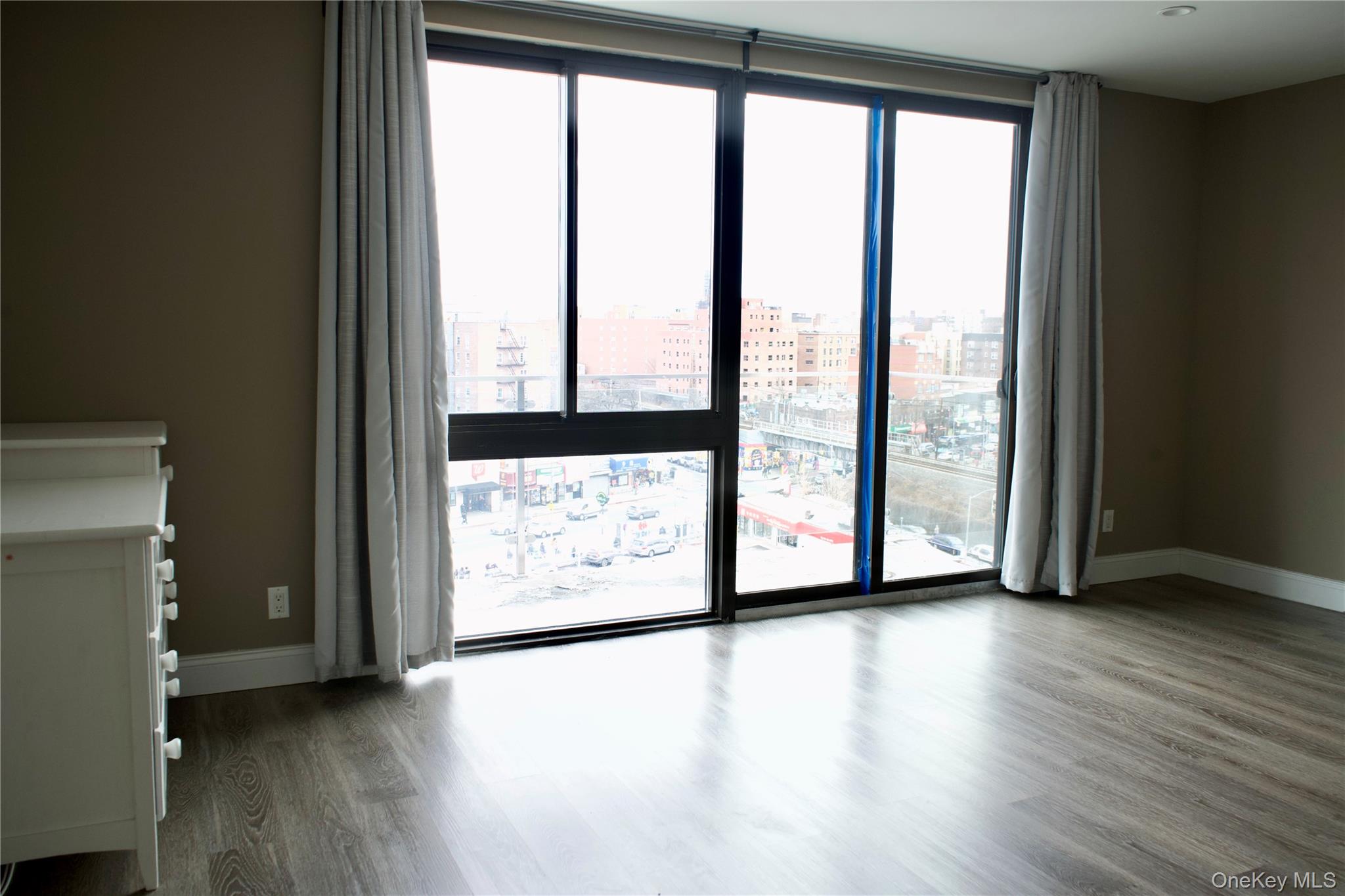 4516 83 Street # E8F, Elmhurst, NY 11373