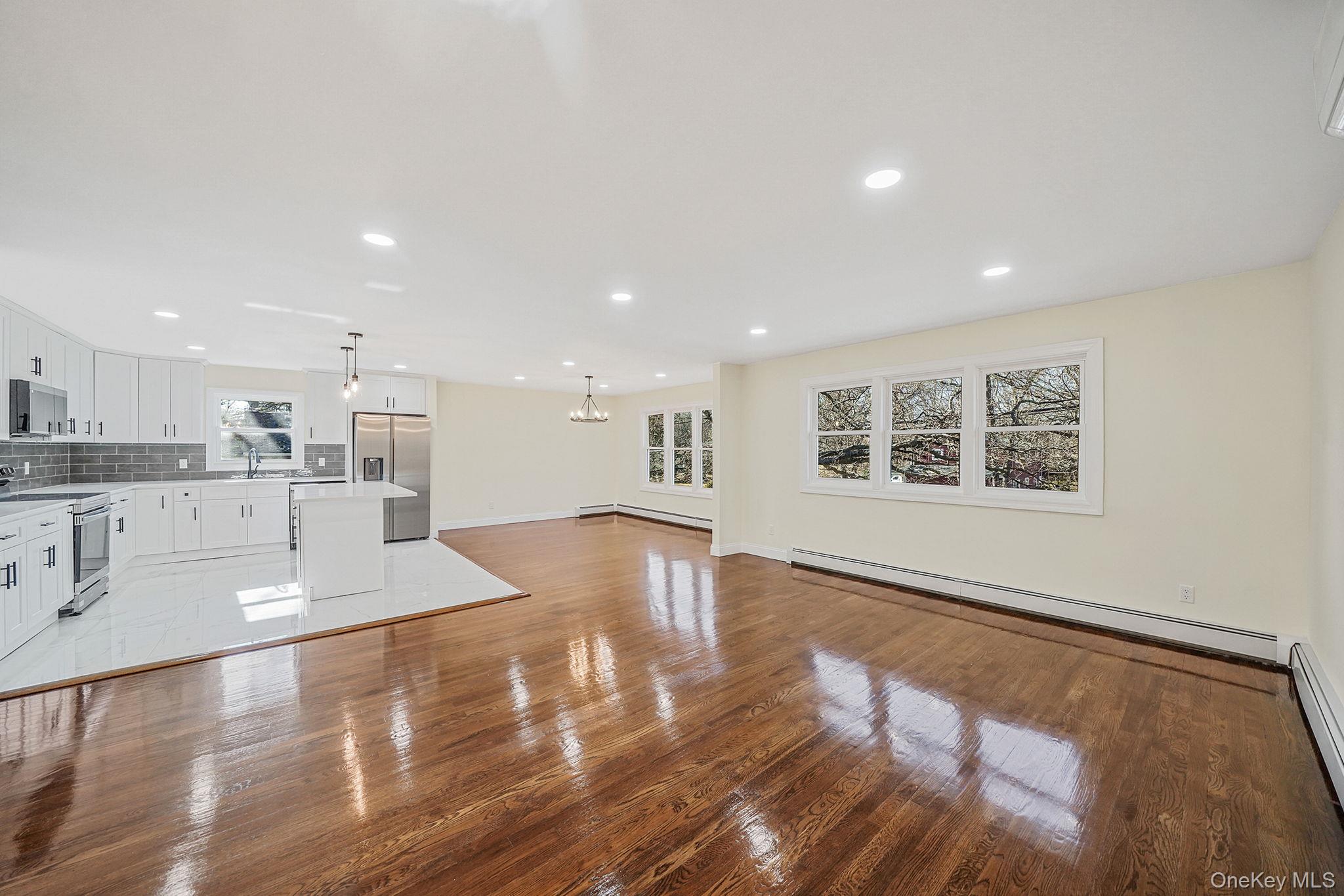 95 Berkshire Drive, Farmingville, NY 11738