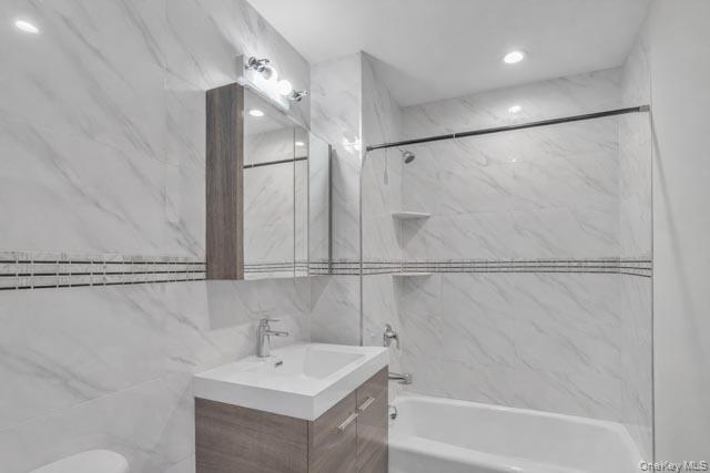 4516 83rd Street # E8G, Elmhurst, NY 11373