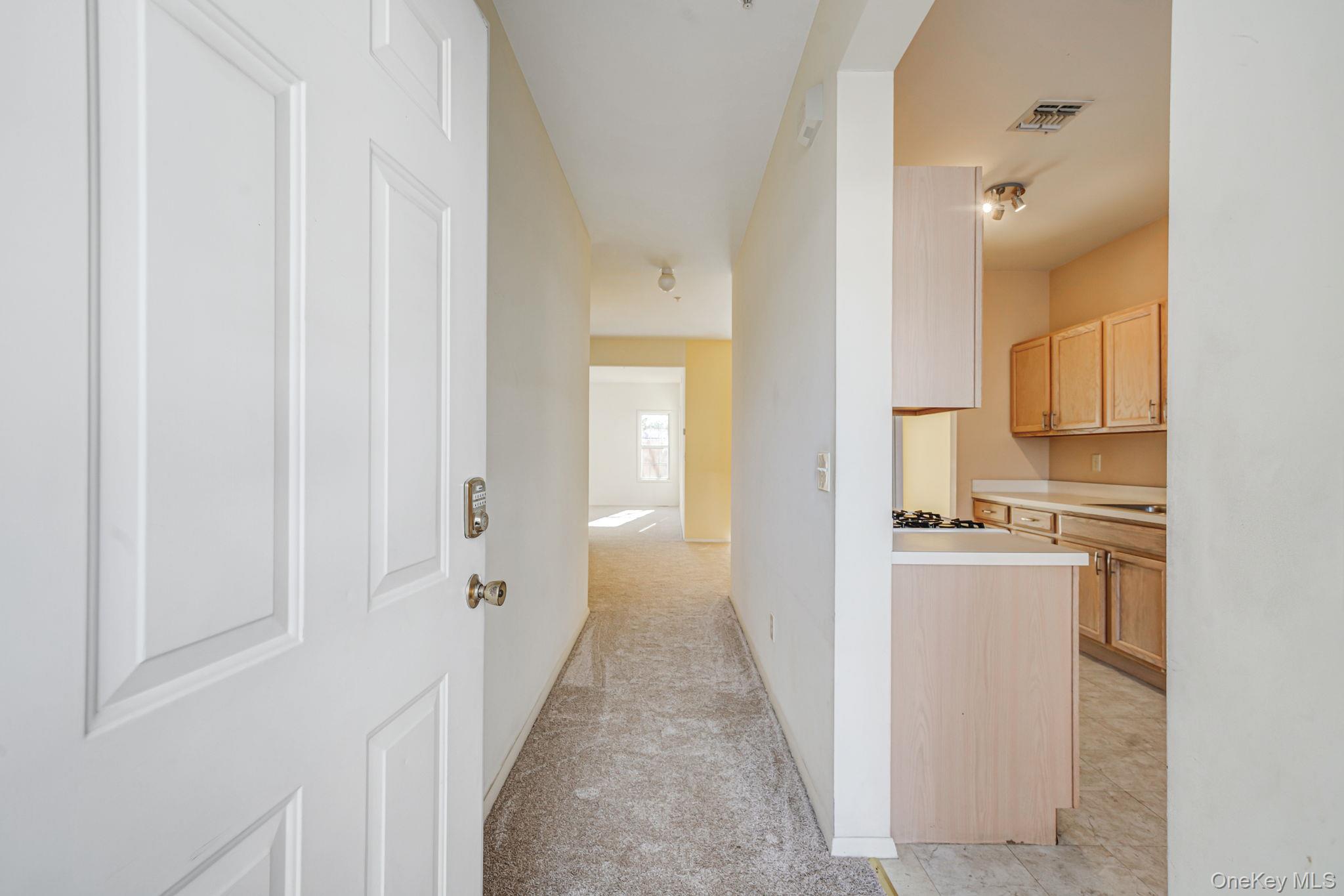 11 Cranberry Circle, Medford, NY 11763