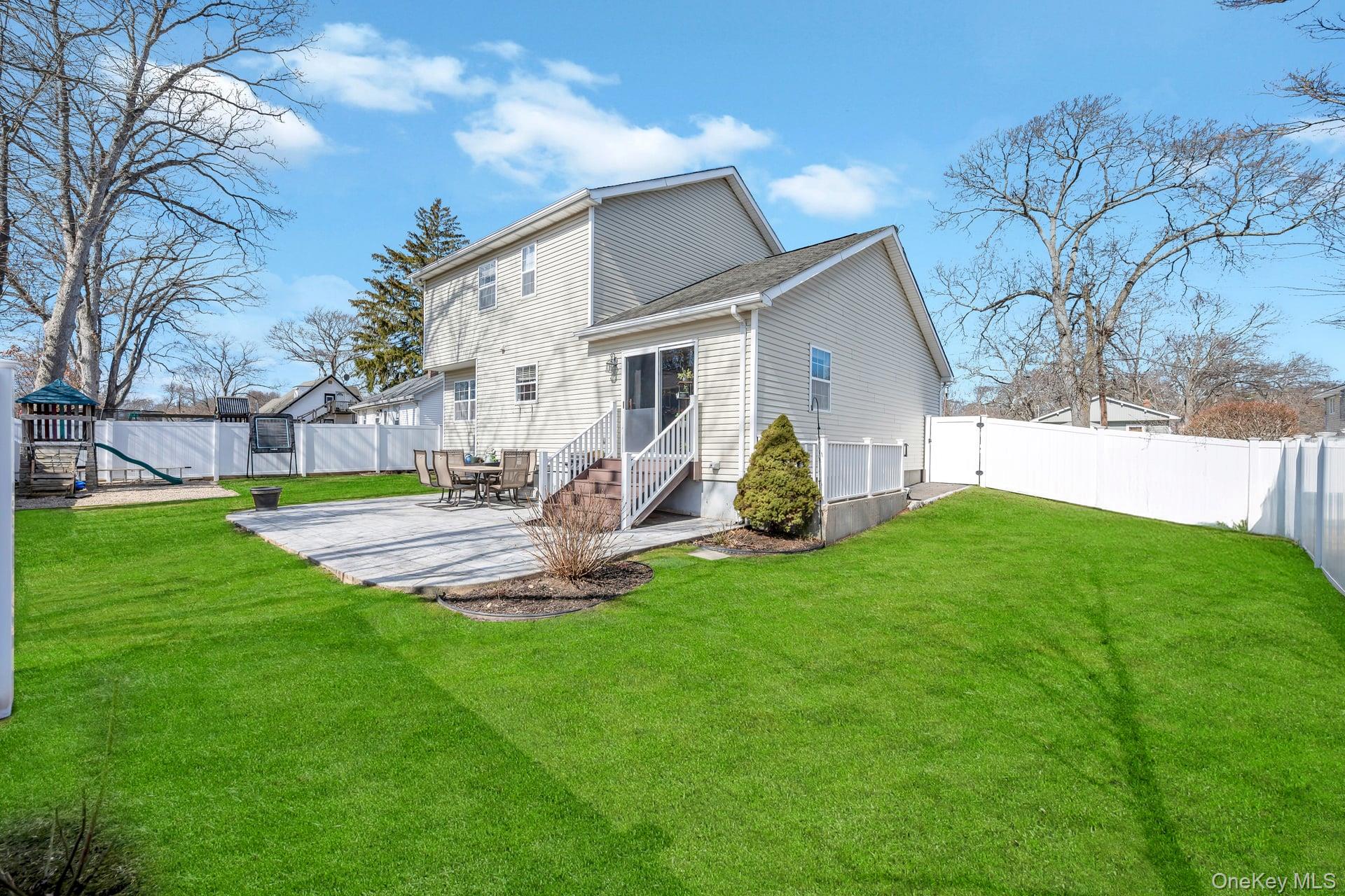 346 Victory Drive, Lake Ronkonkoma, NY 11779