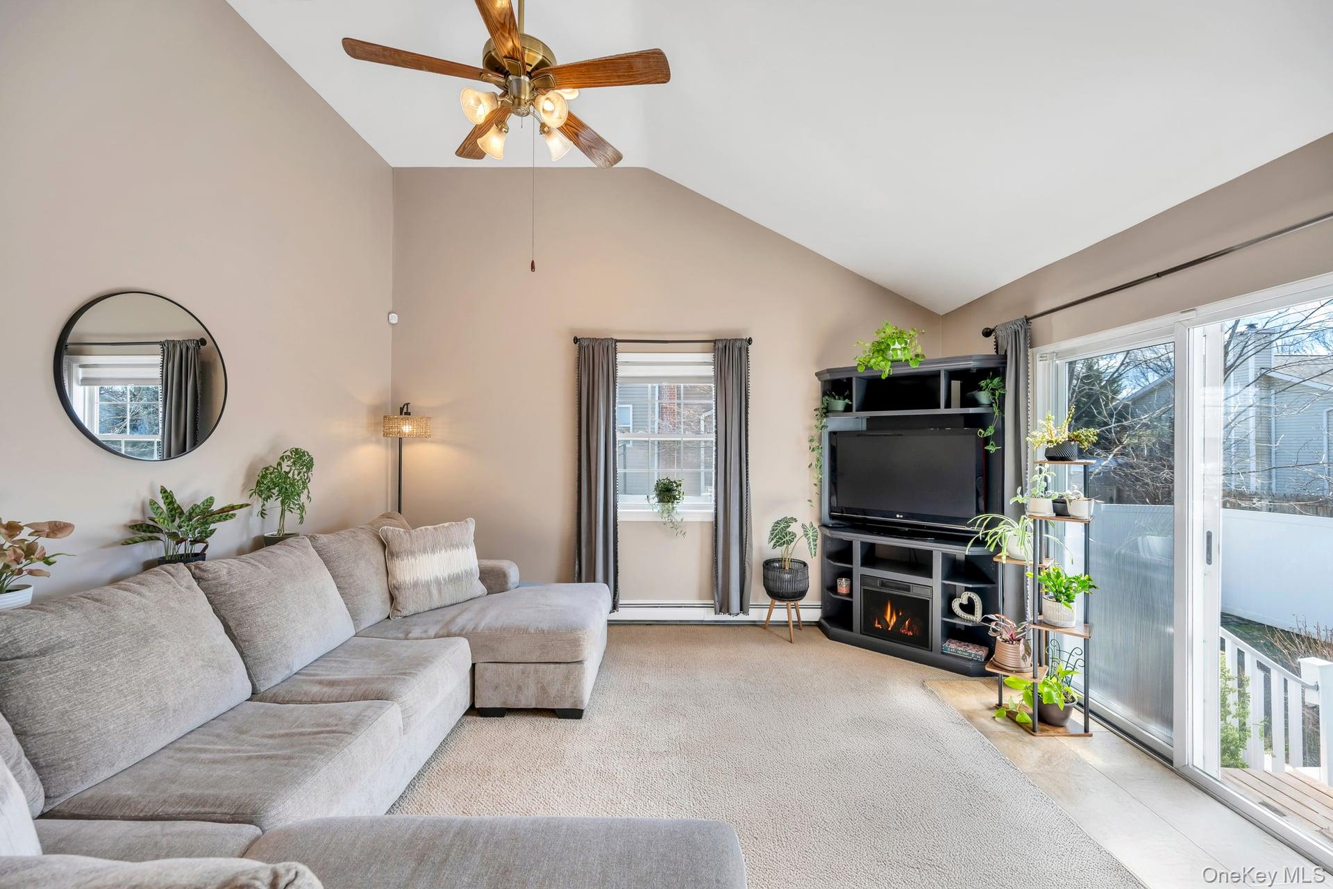 346 Victory Drive, Lake Ronkonkoma, NY 11779