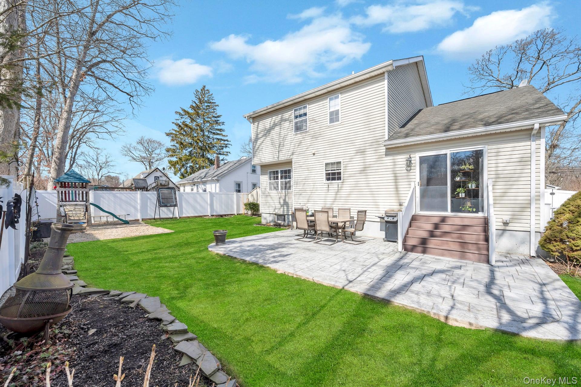 346 Victory Drive, Lake Ronkonkoma, NY 11779