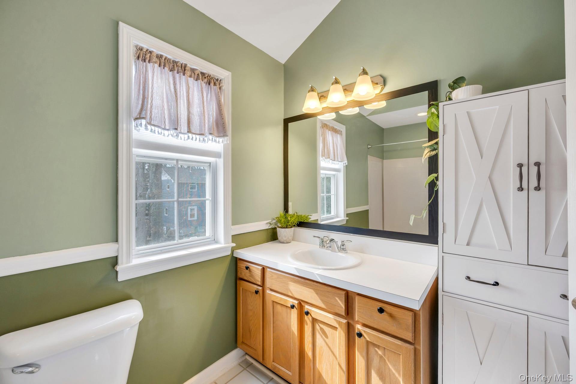 346 Victory Drive, Lake Ronkonkoma, NY 11779