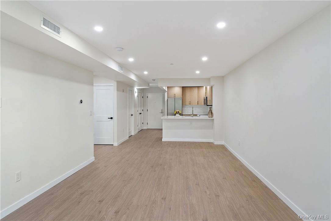 348 Main Street # 3C, New Rochelle, NY 10801