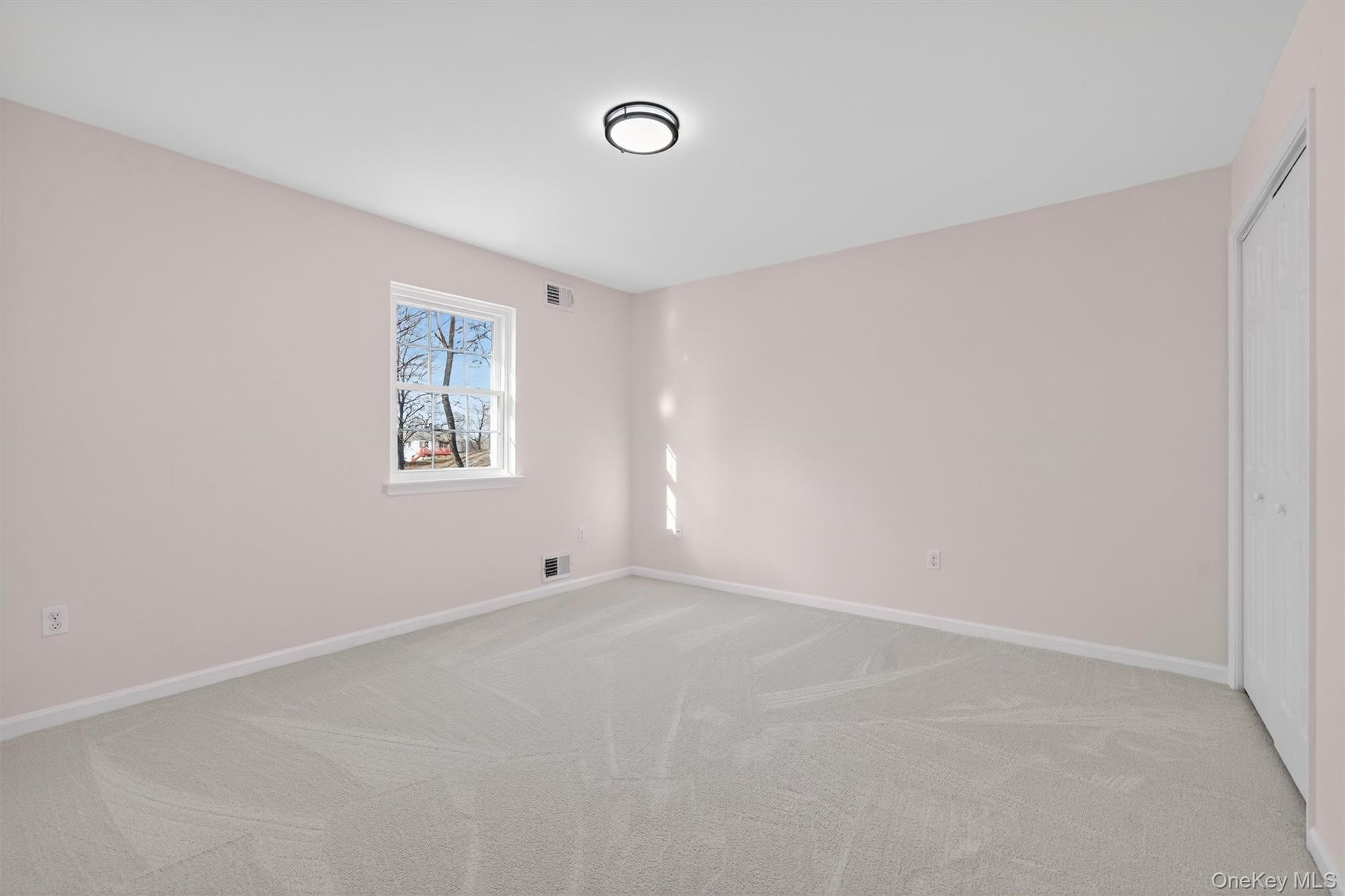 38 Wavey Willow Lane, Montgomery, NY 12549