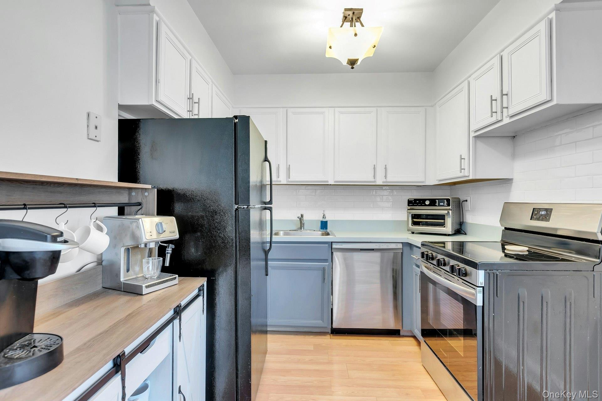 40 4 Street W # 67, Patchogue, NY 11772