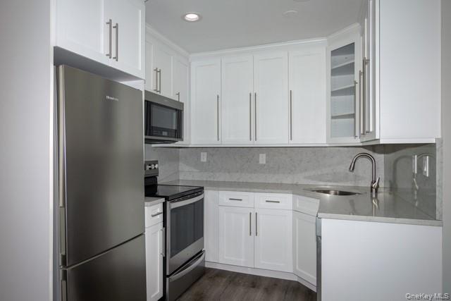 105 Overton Avenue # M, Sayville, NY 11782