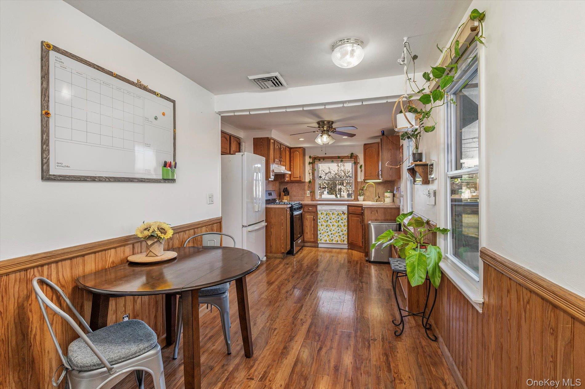 245 53rd Street, Lindenhurst, NY 11757