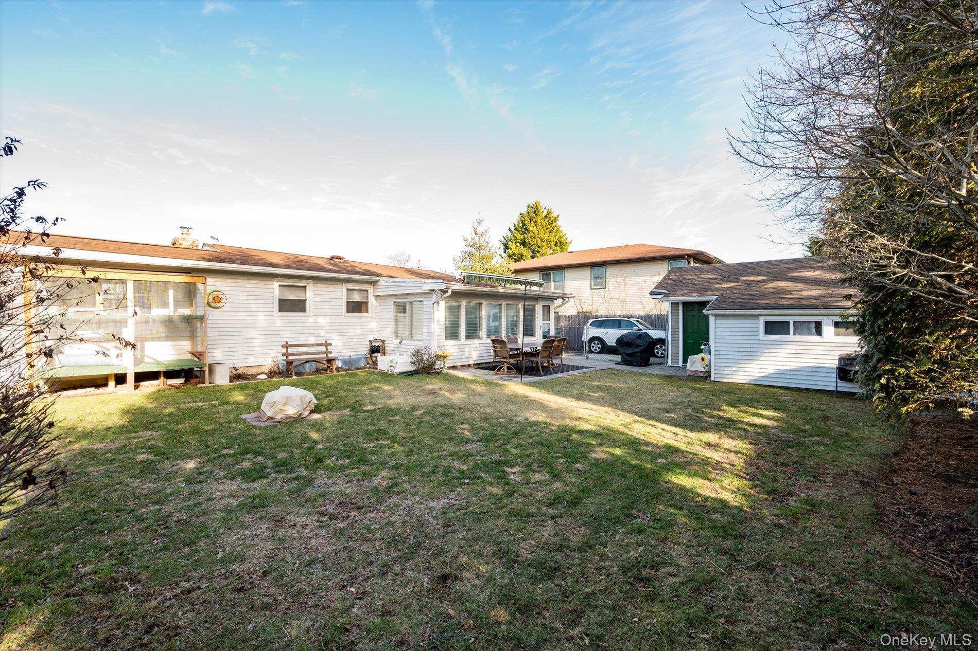 245 53rd Street, Lindenhurst, NY 11757