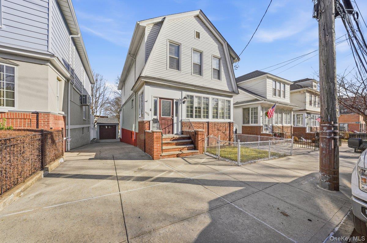 4376 Katonah Avenue, Bronx, NY 10470