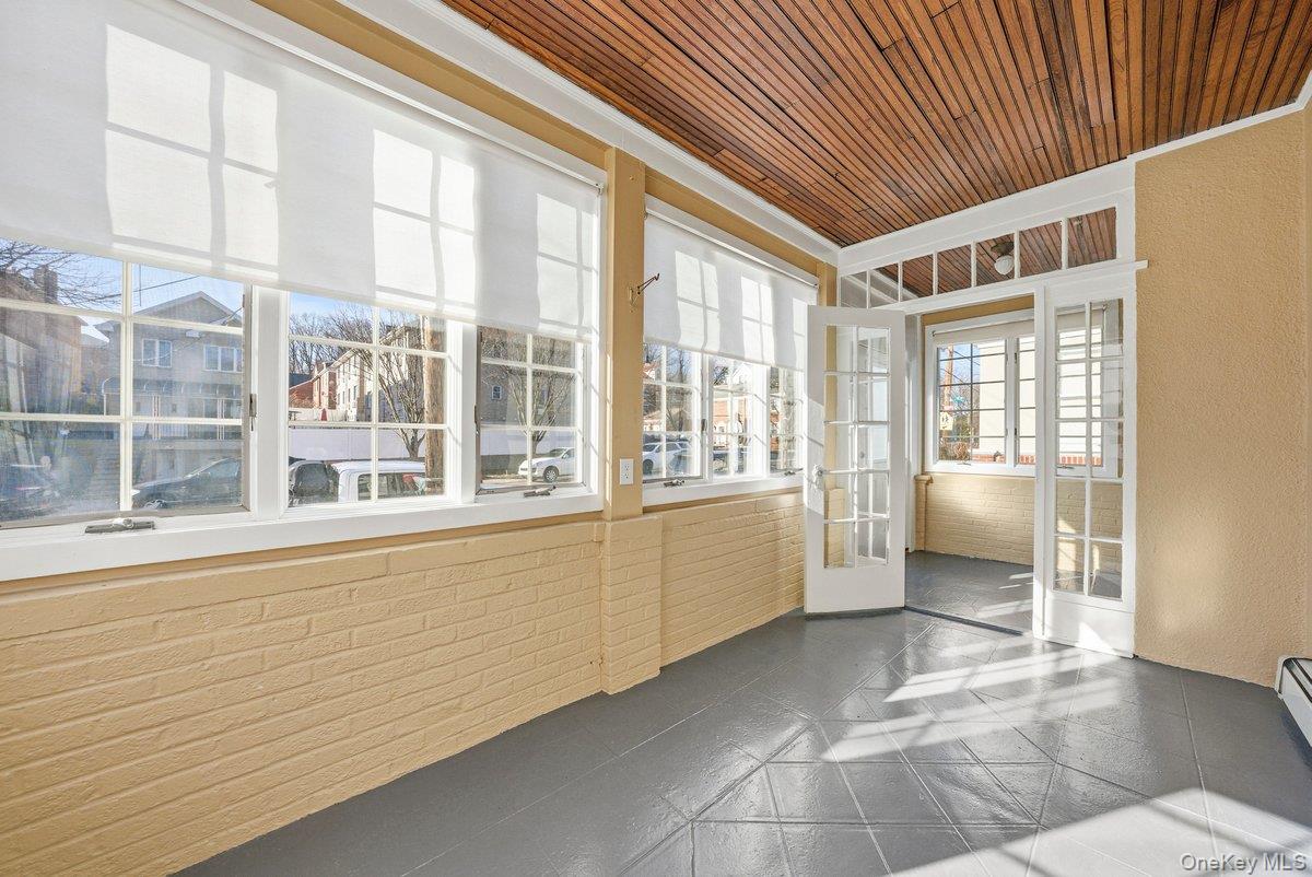 4376 Katonah Avenue, Bronx, NY 10470