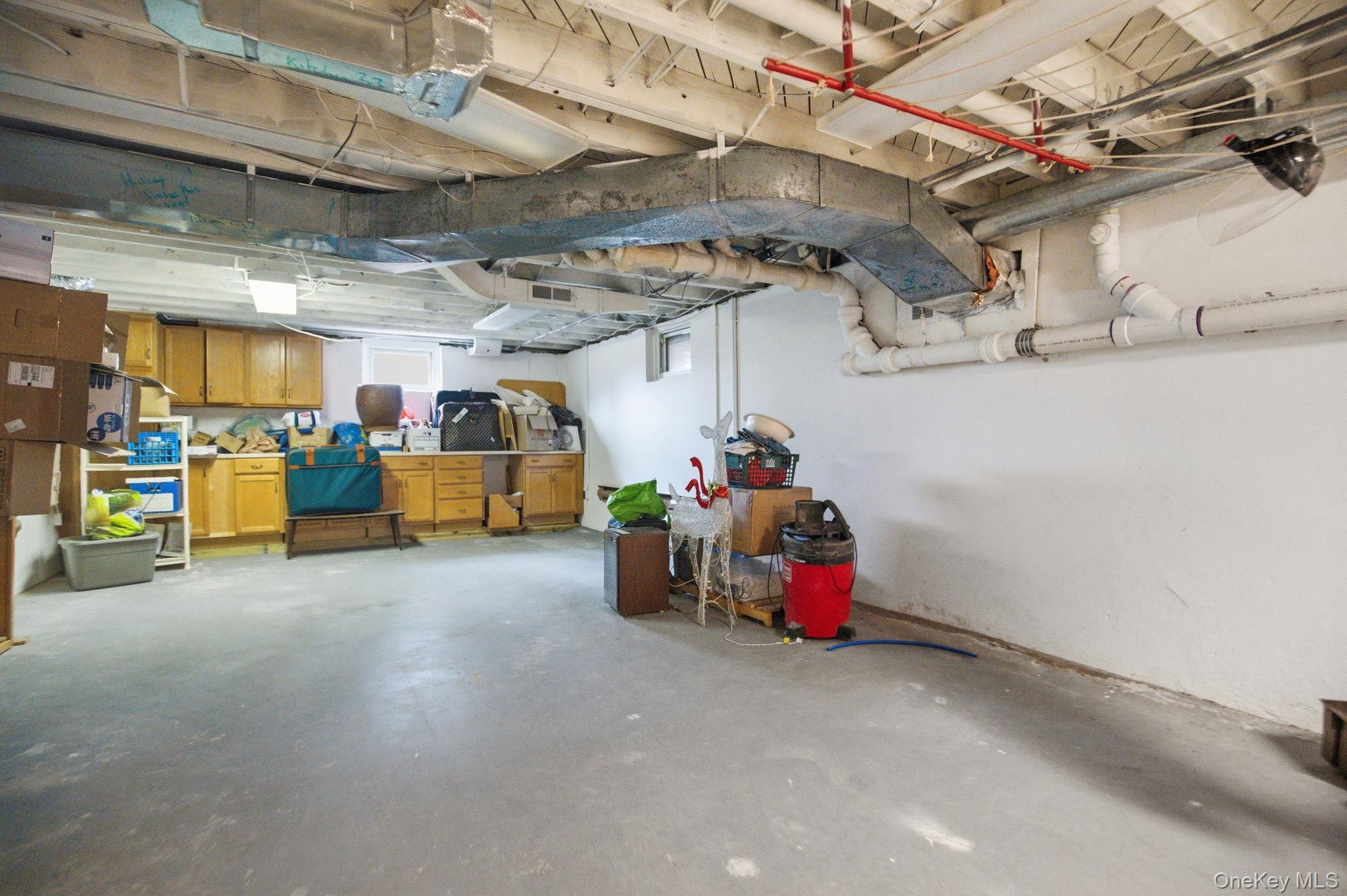 80 Roaring Brook Road, Chappaqua, NY 10514