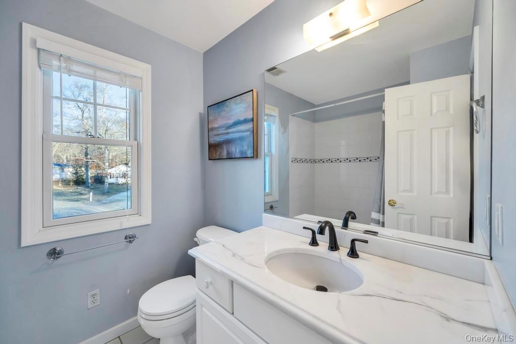 20 Tulip Court, Moriches, NY 11955