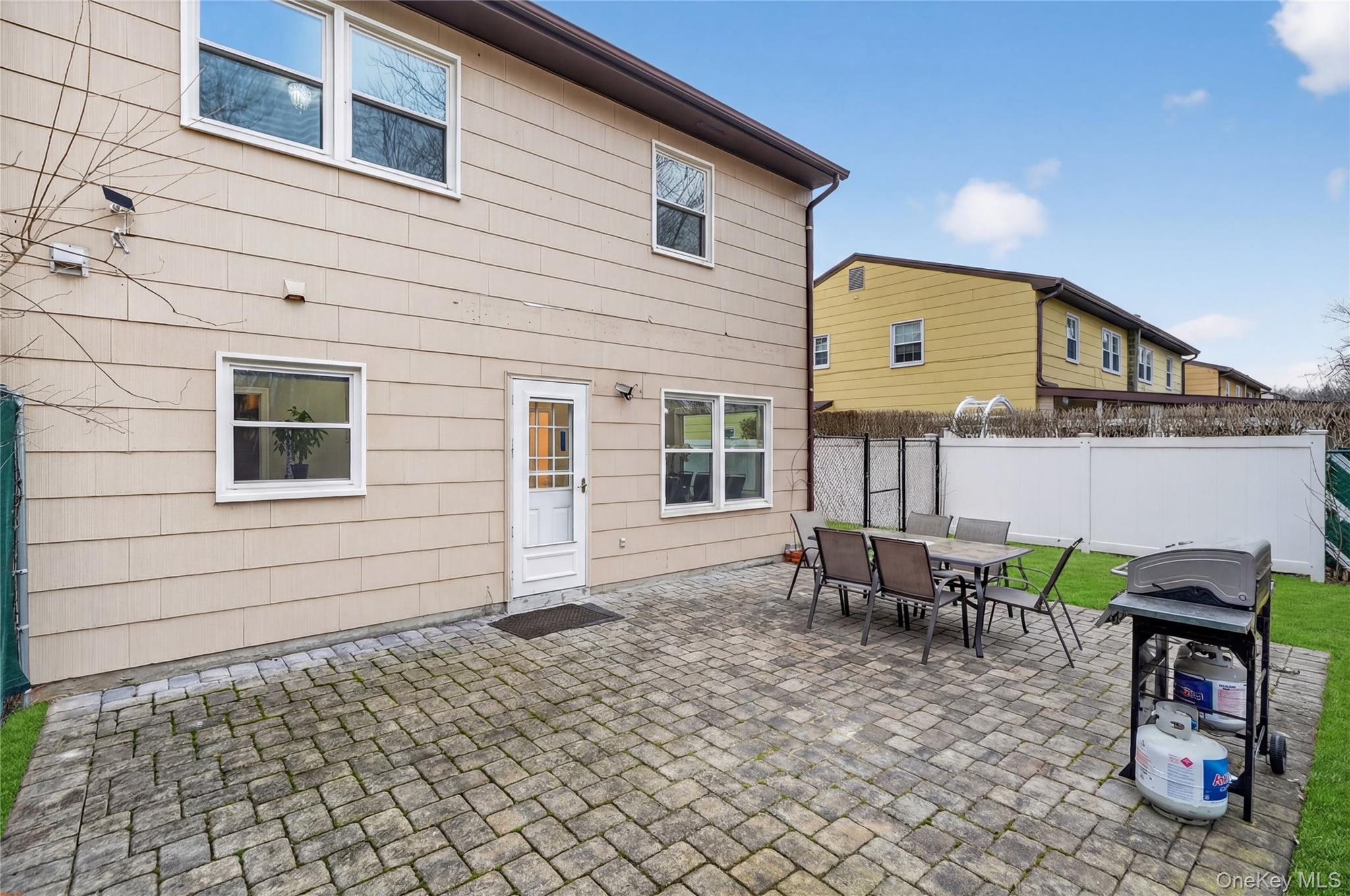 21 Green Avenue, Valley Cottage, NY 10989