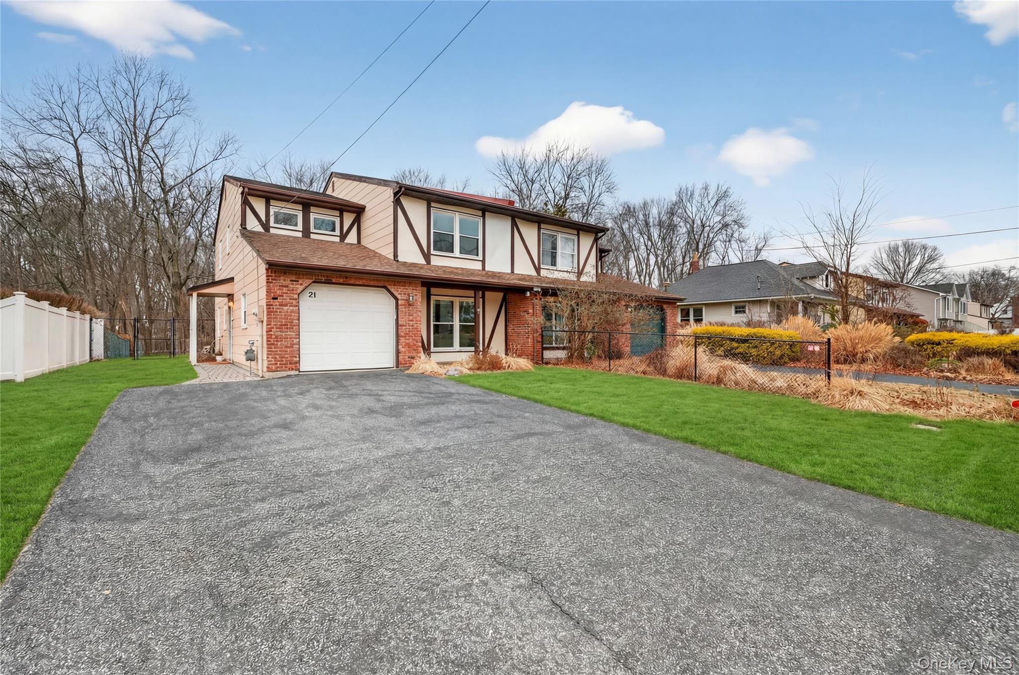 21 Green Avenue, Valley Cottage, NY 10989