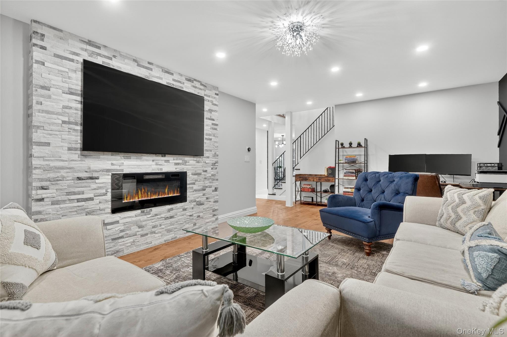 21 Green Avenue, Valley Cottage, NY 10989