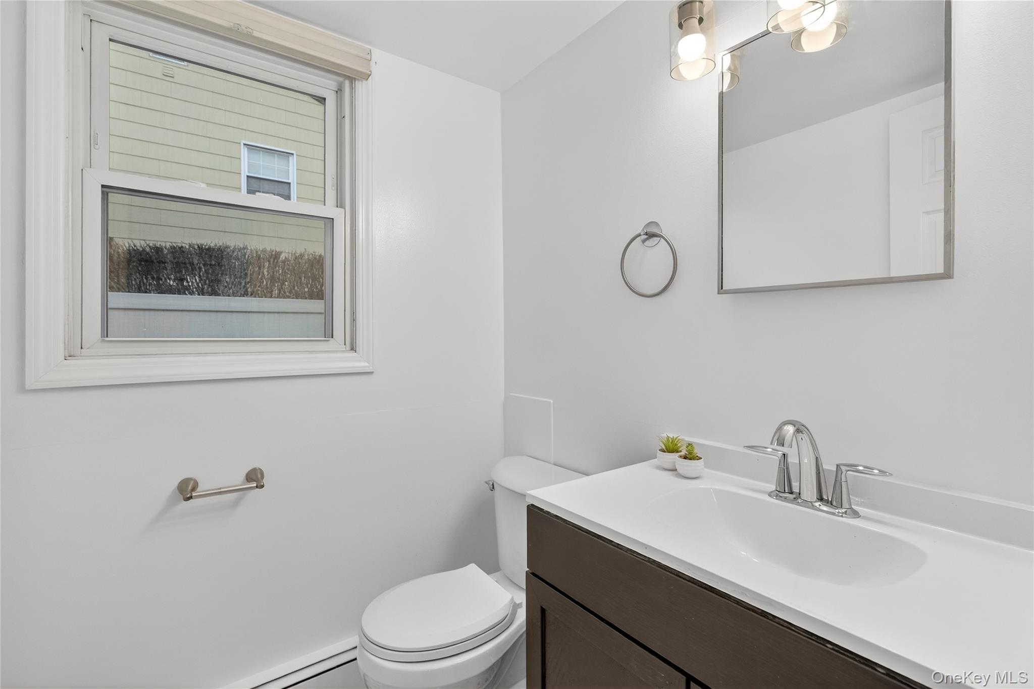 21 Green Avenue, Valley Cottage, NY 10989