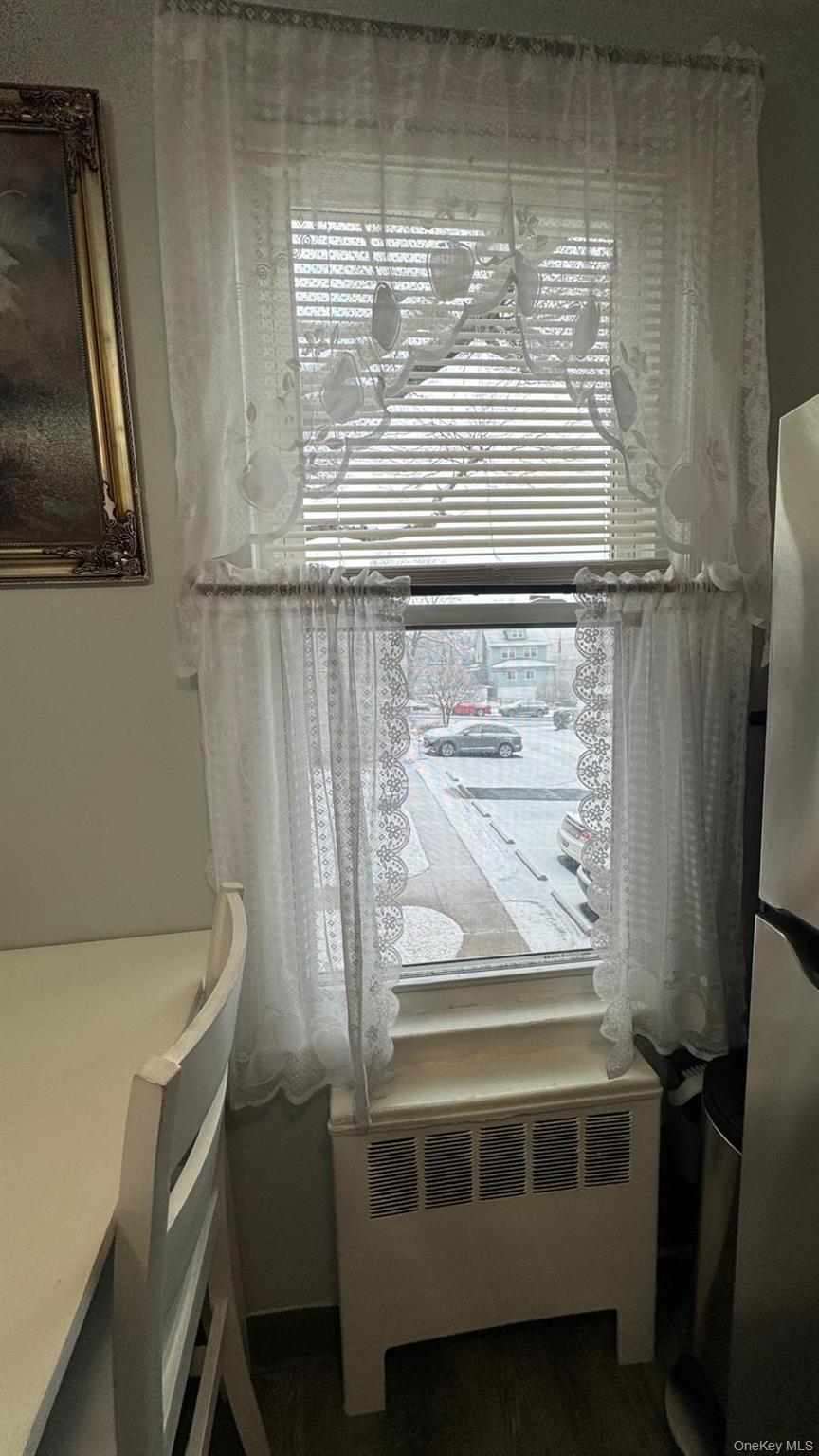 25 Trinity Place # 2k, New Rochelle, NY 10805