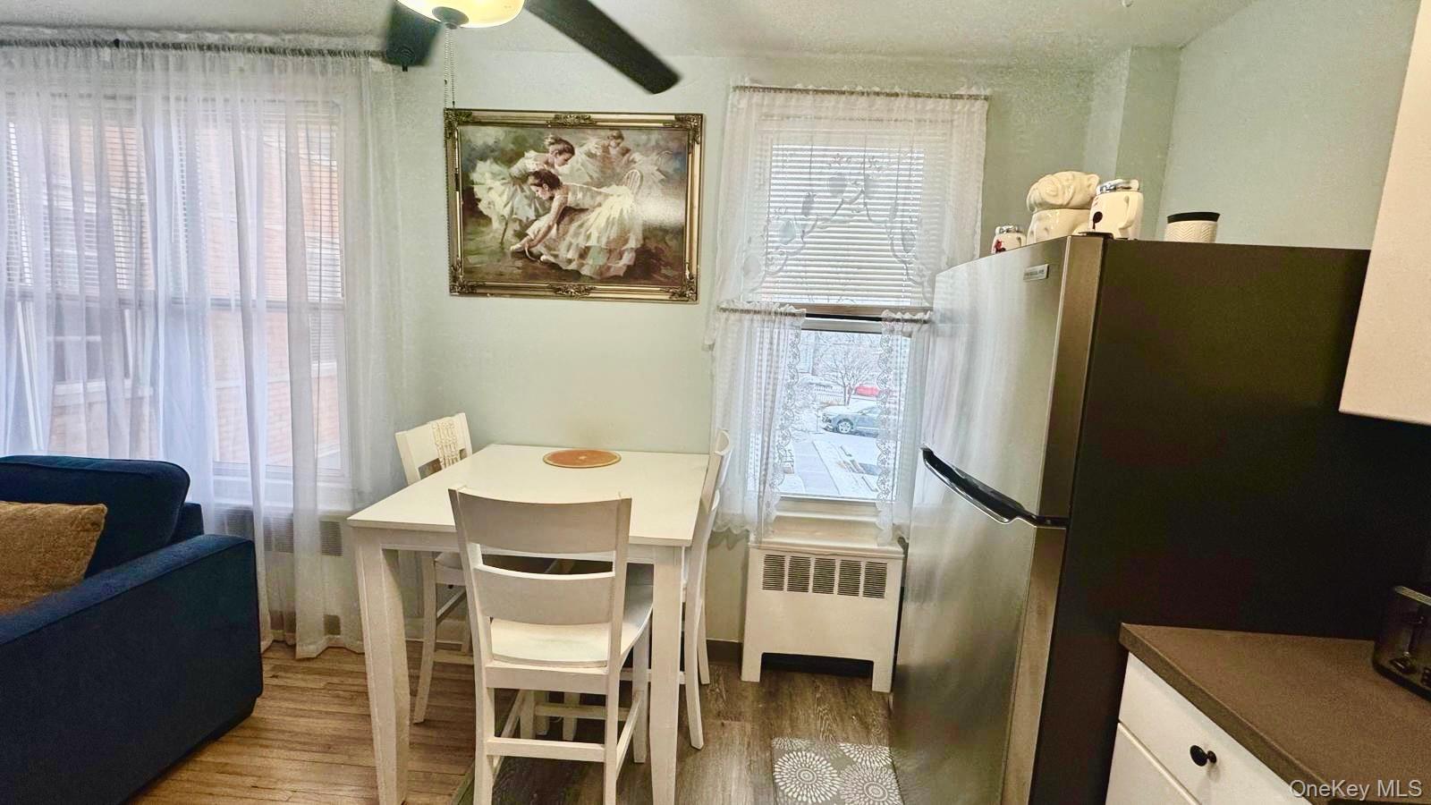 25 Trinity Place # 2k, New Rochelle, NY 10805