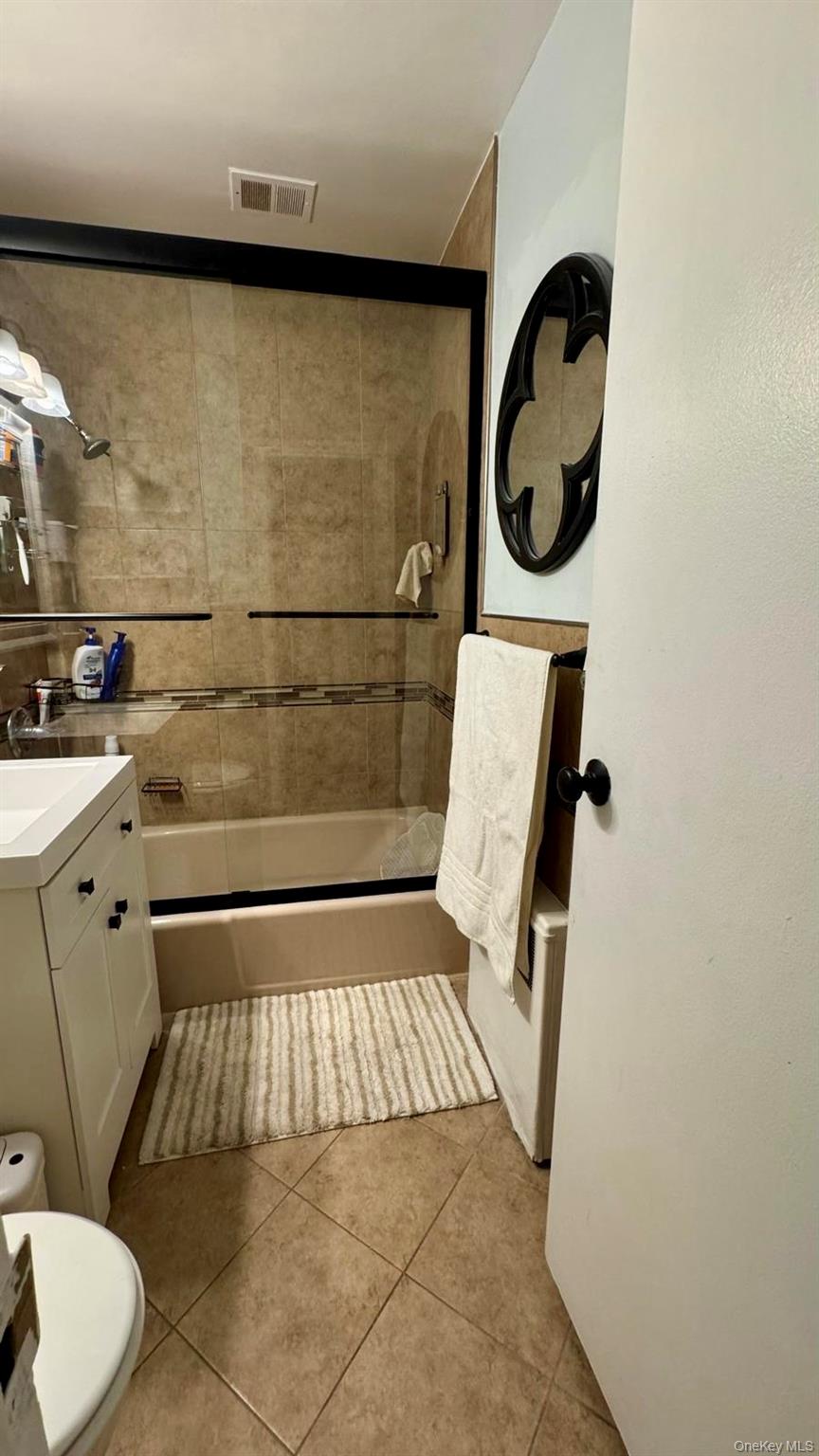 25 Trinity Place # 2k, New Rochelle, NY 10805