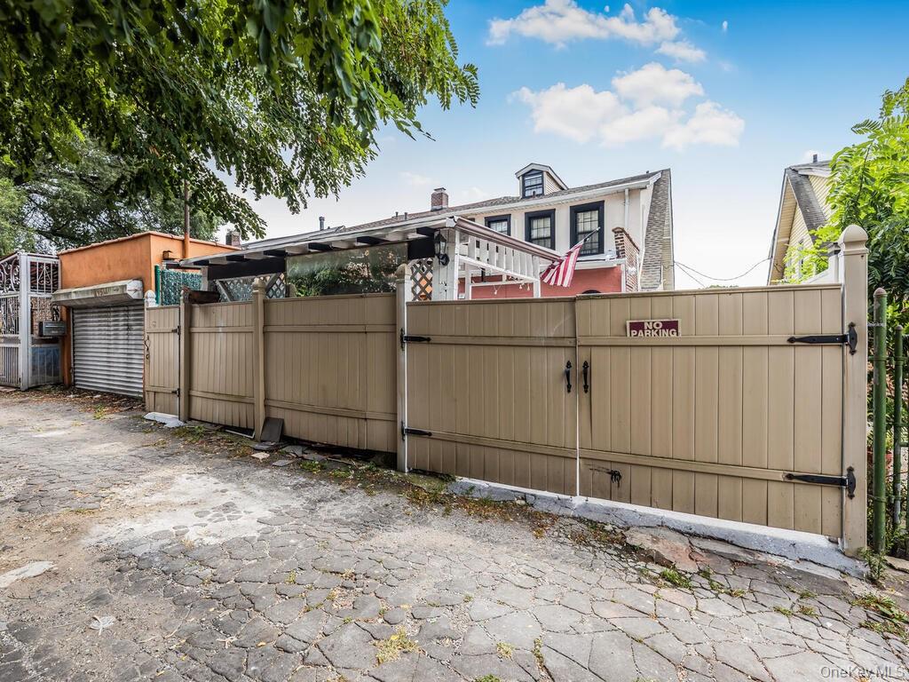 199 W 179th Street, Bronx, NY 10453