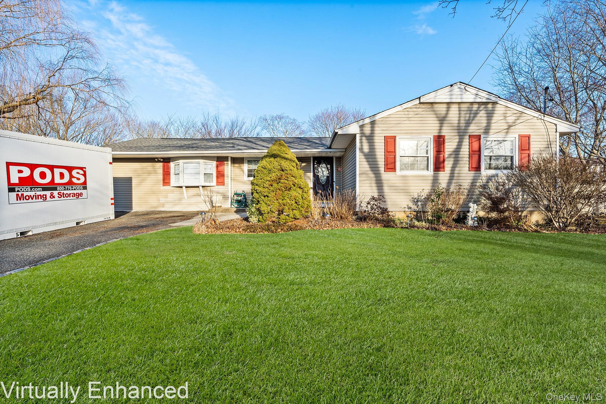 19 Evelyn Road, Port Jefferson Station, NY 11776