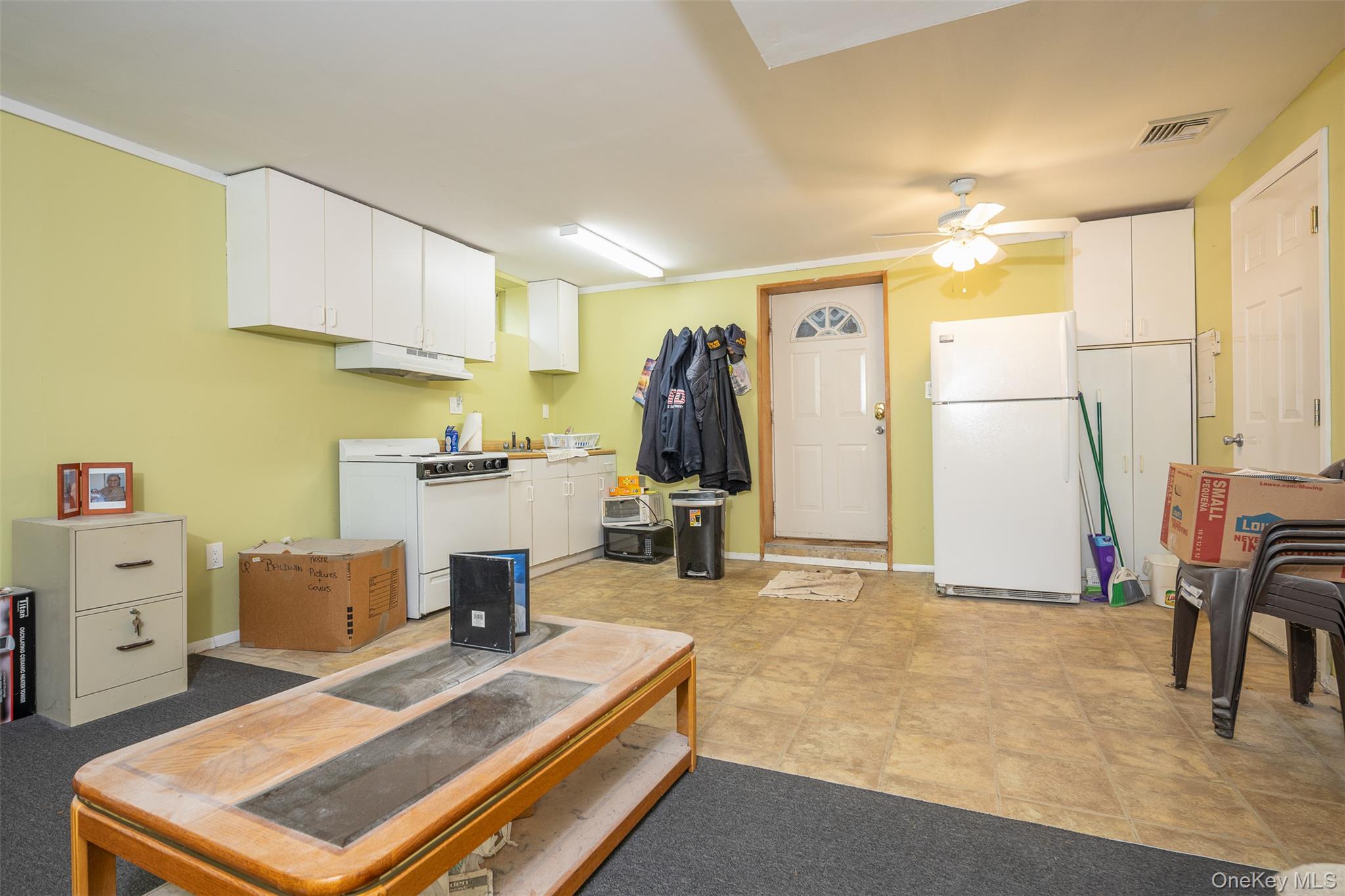 2 Fenwick Street, Mastic, NY 11950