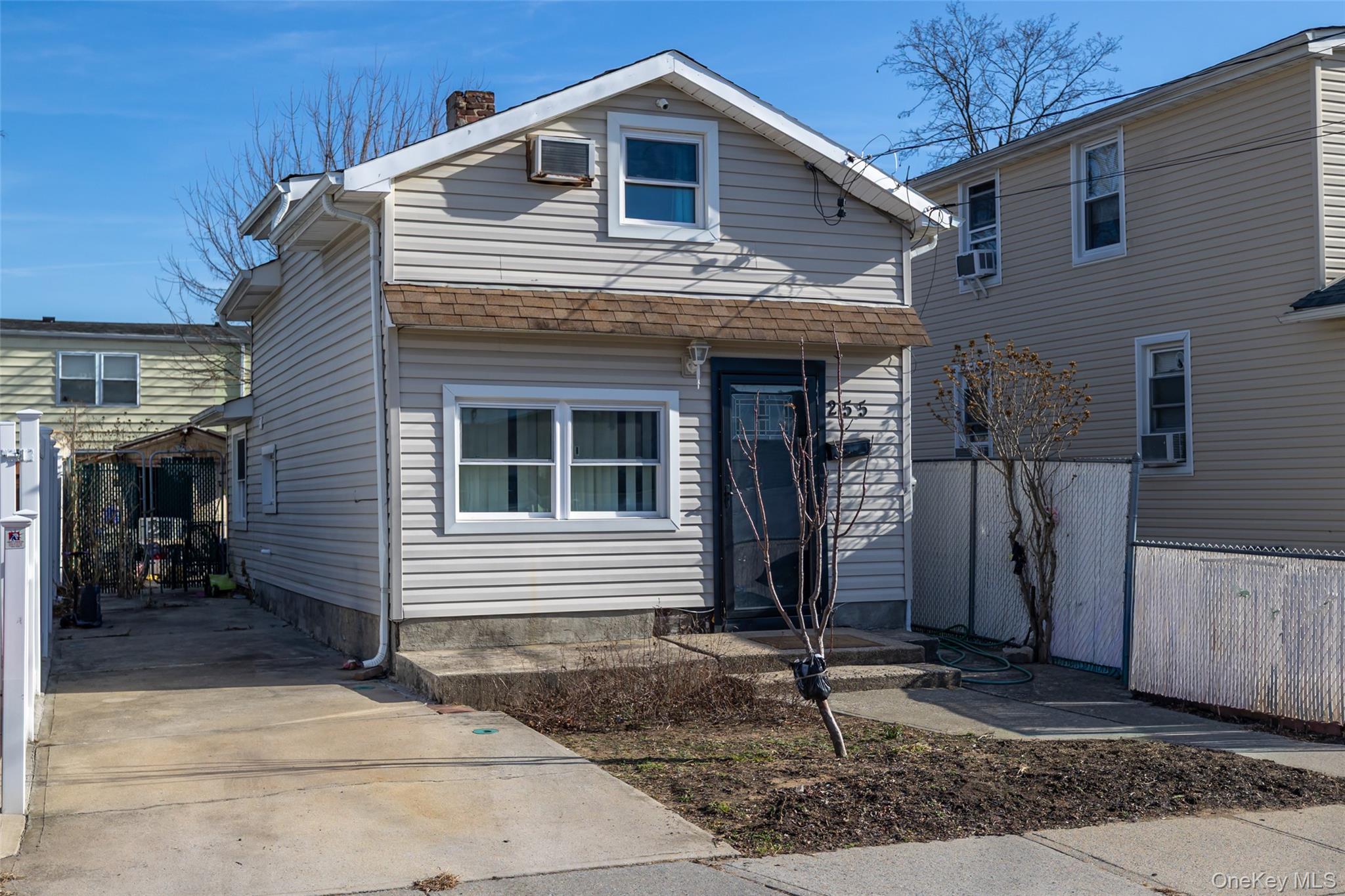 255 Evans Avenue, Elmont, NY 11003