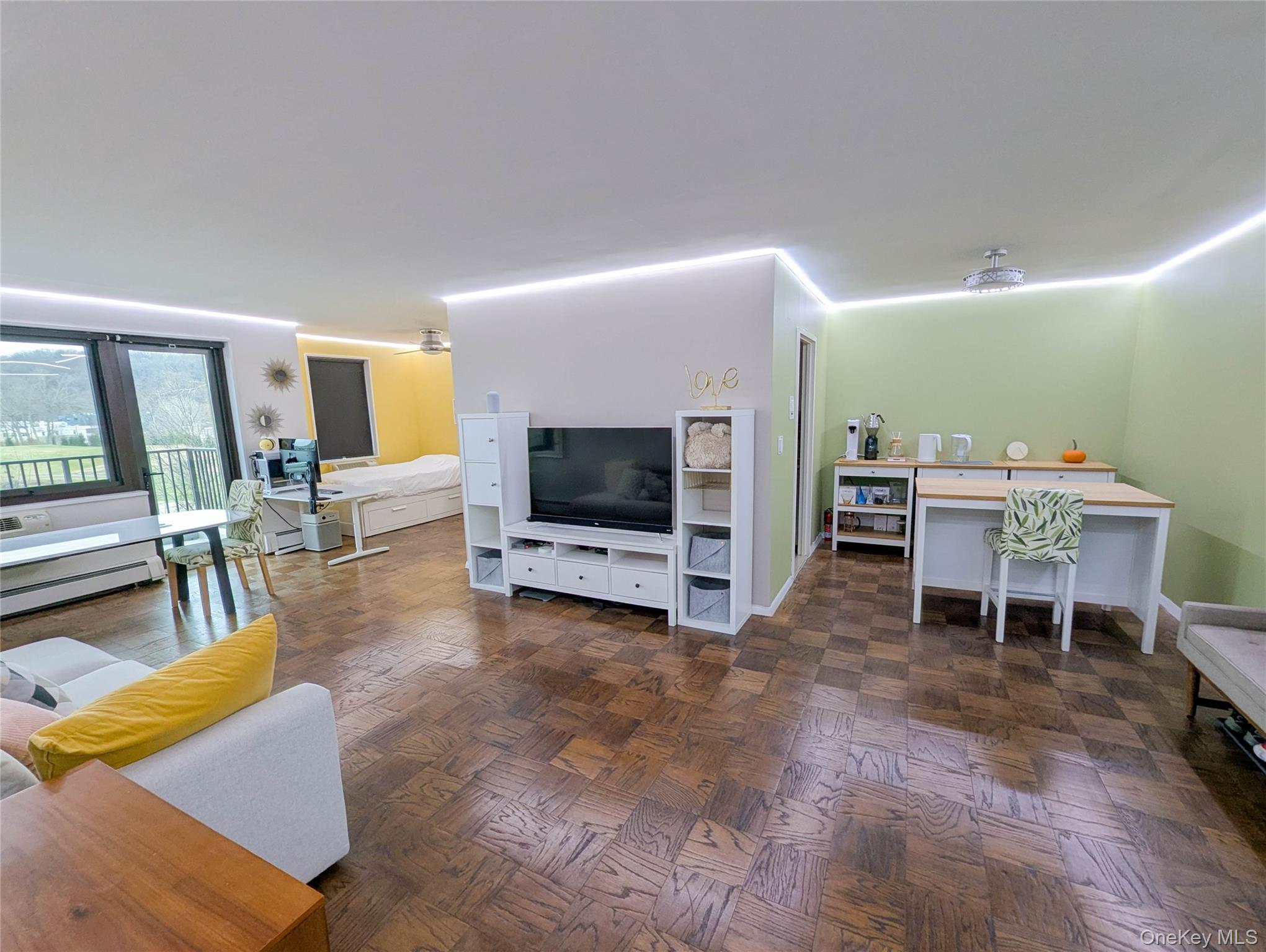 100 E Hartsdale Avenue # 4JE, Hartsdale, NY 10530