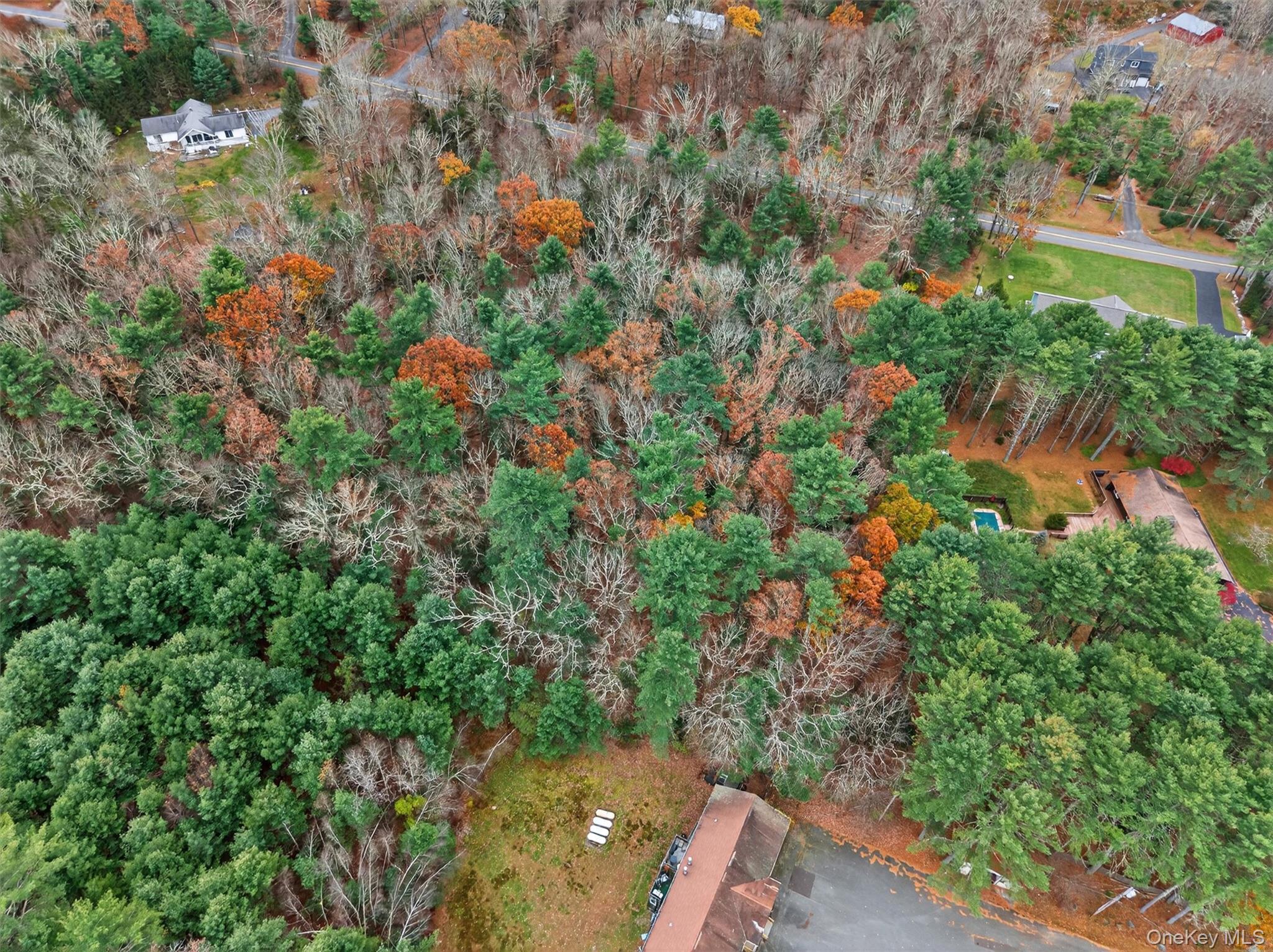 742 Peenpack Trail, Sparrowbush, NY 12780