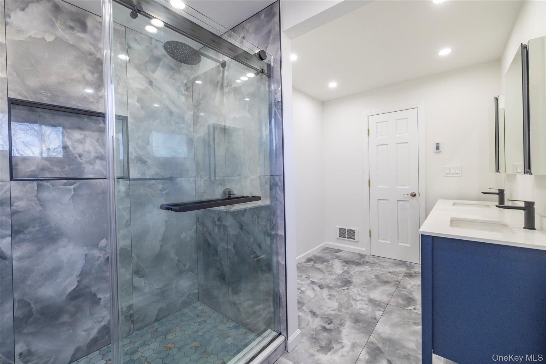 8 Patricia Court, Bethpage, NY 11714